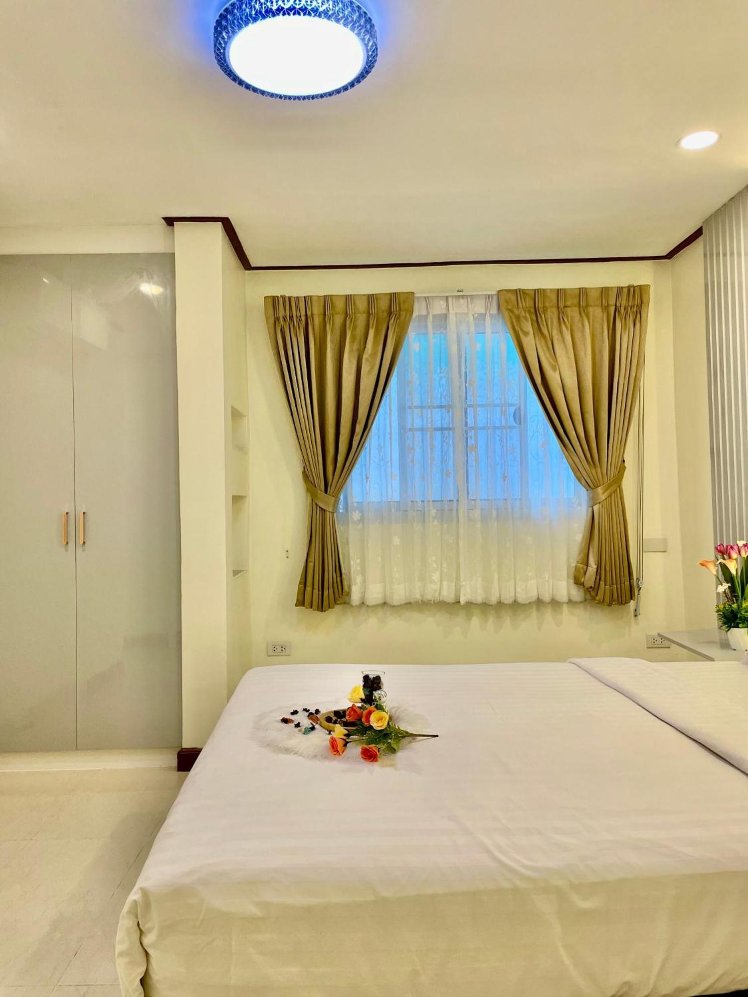 Pool Villa39a 300 Mater To Gate Exit * Pattaya