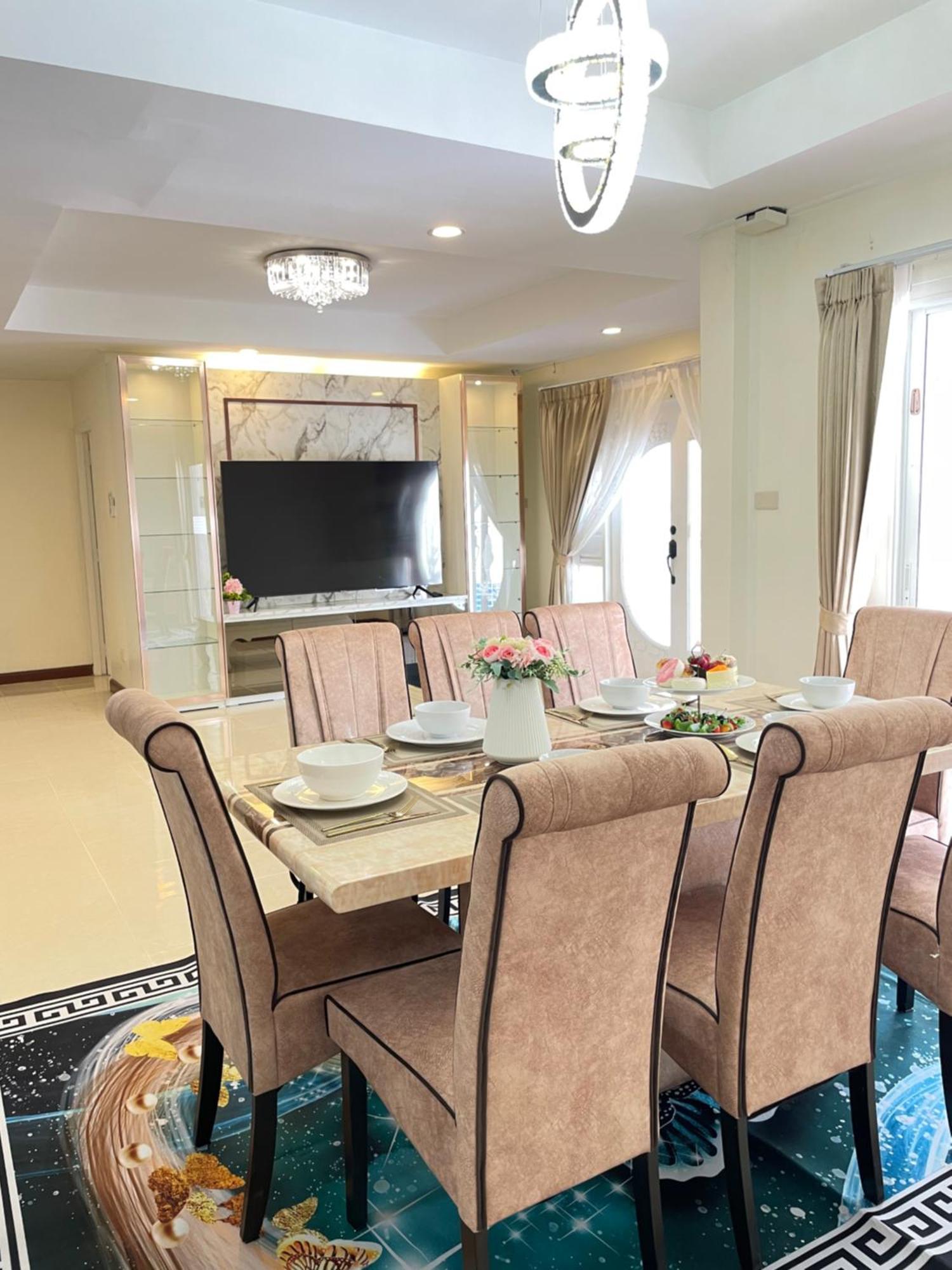 Villa Pool Villa39a 300 Mater To Gate Exit Pattaya