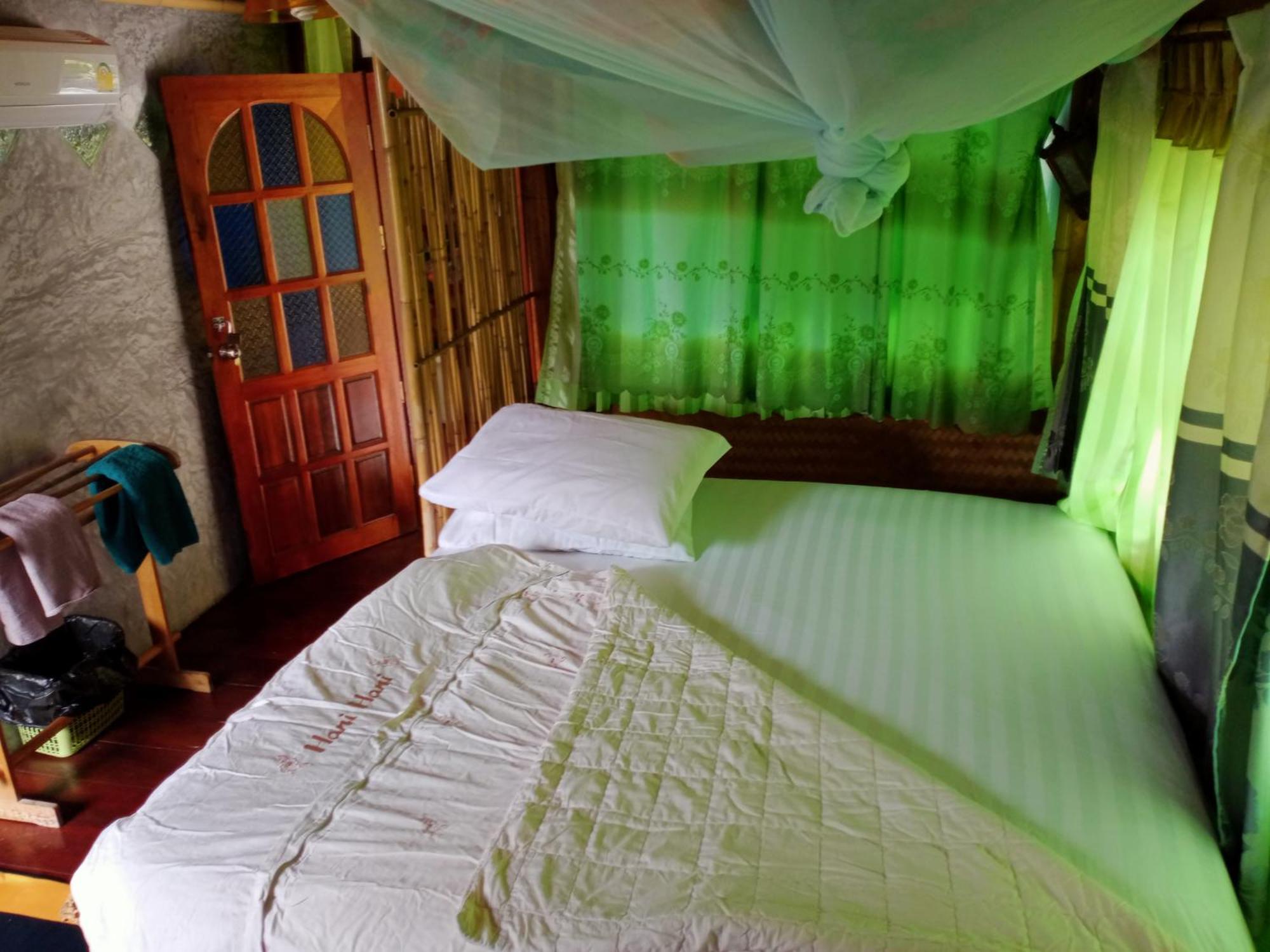 Comon Bungalow Haadchaophao 2*