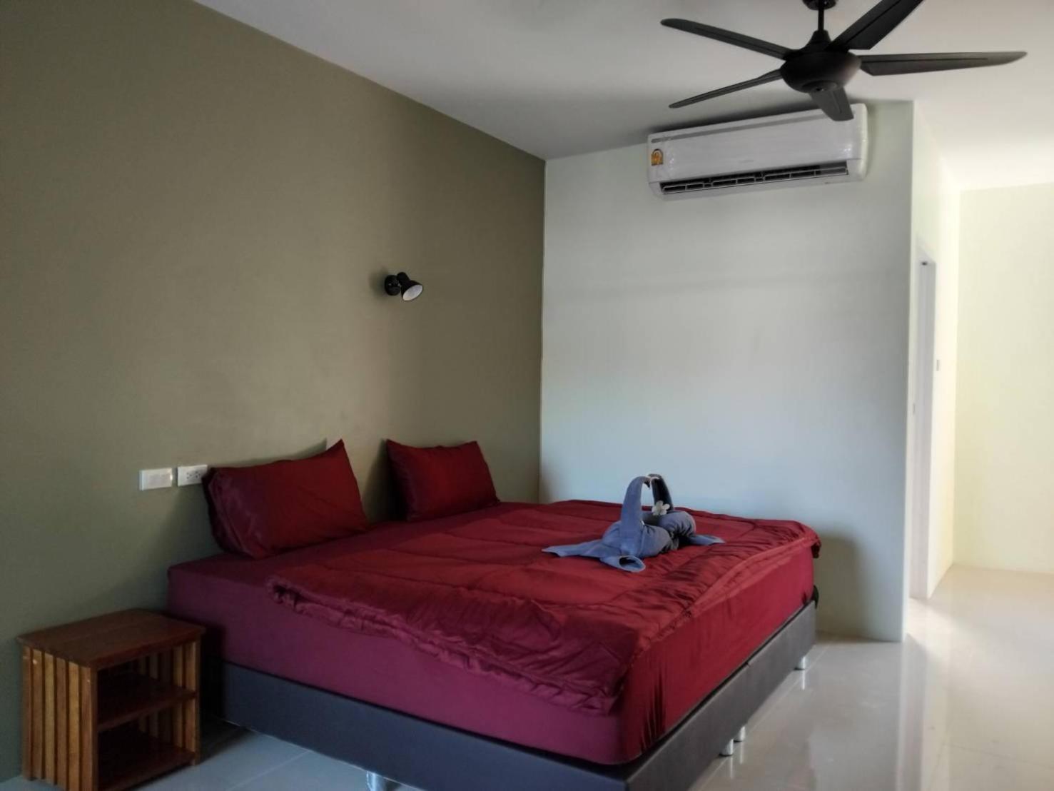 Resort Spy Home 2*