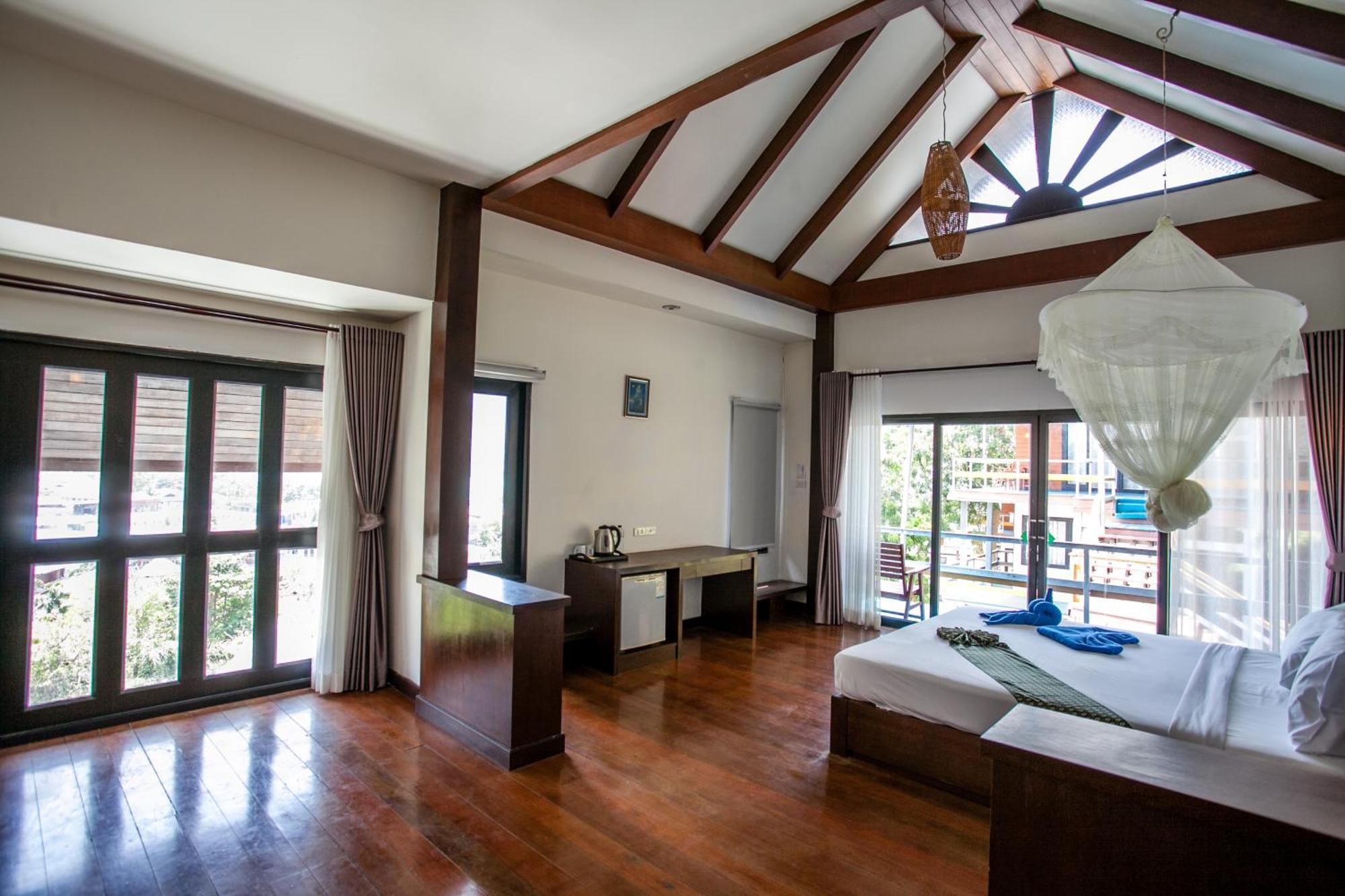 Phitharom Pp Resort 3*