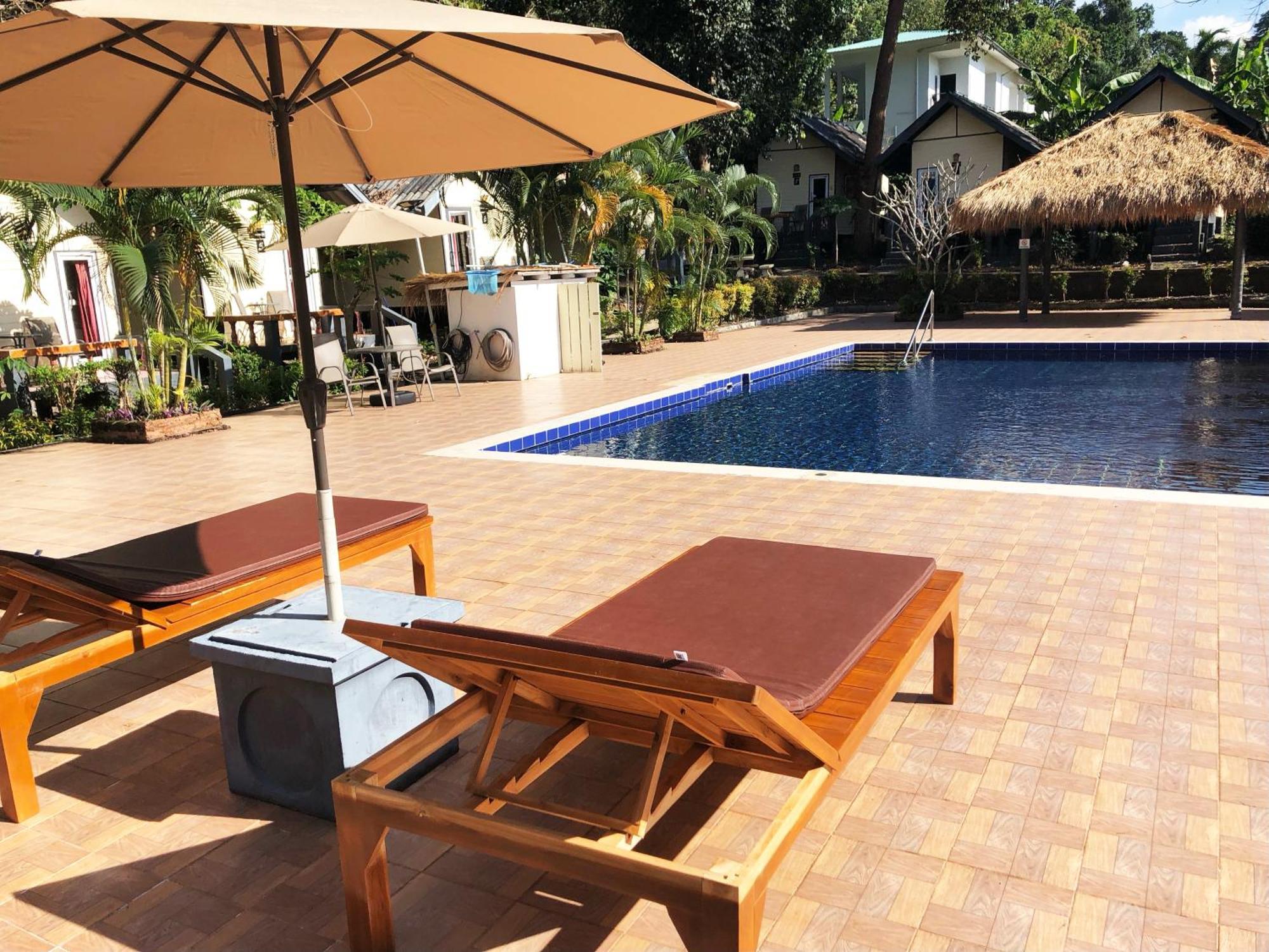 The White Elephant 3* Koh Chang