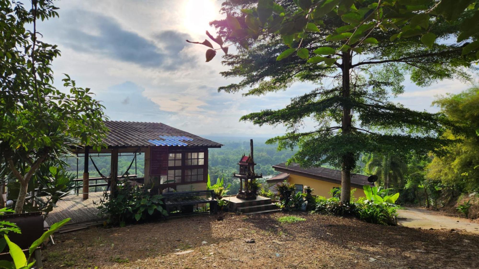 Baan Khao Noi *