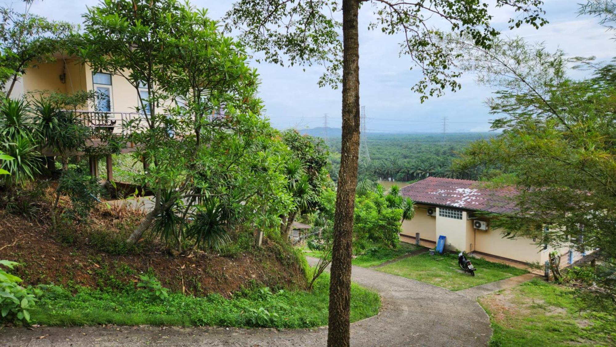 Baan Khao Noi Resort