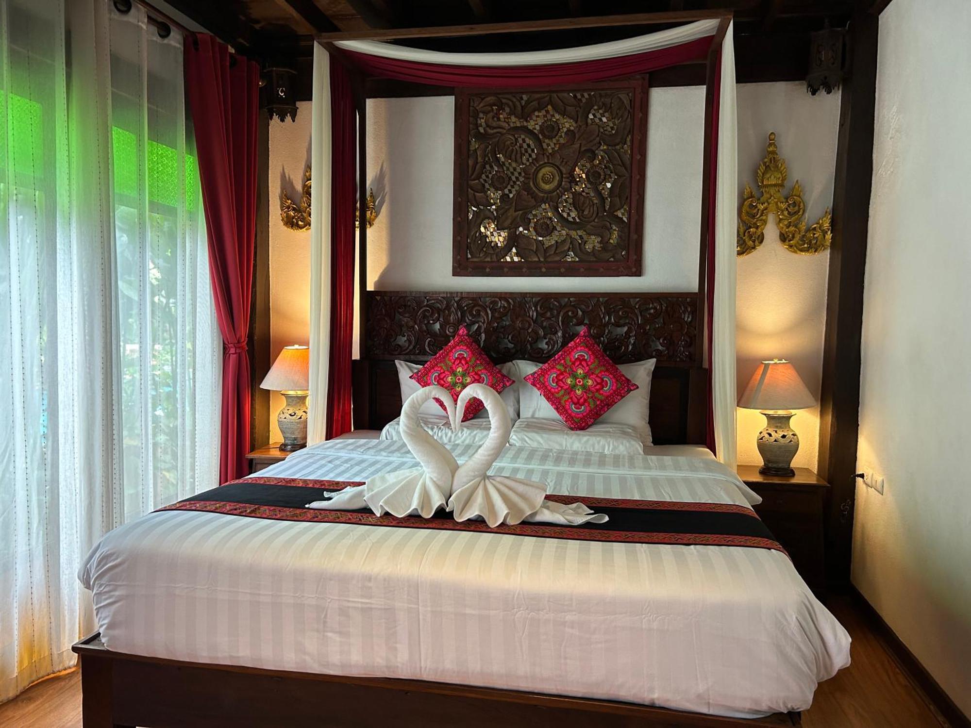 Resort Hongkhao Village