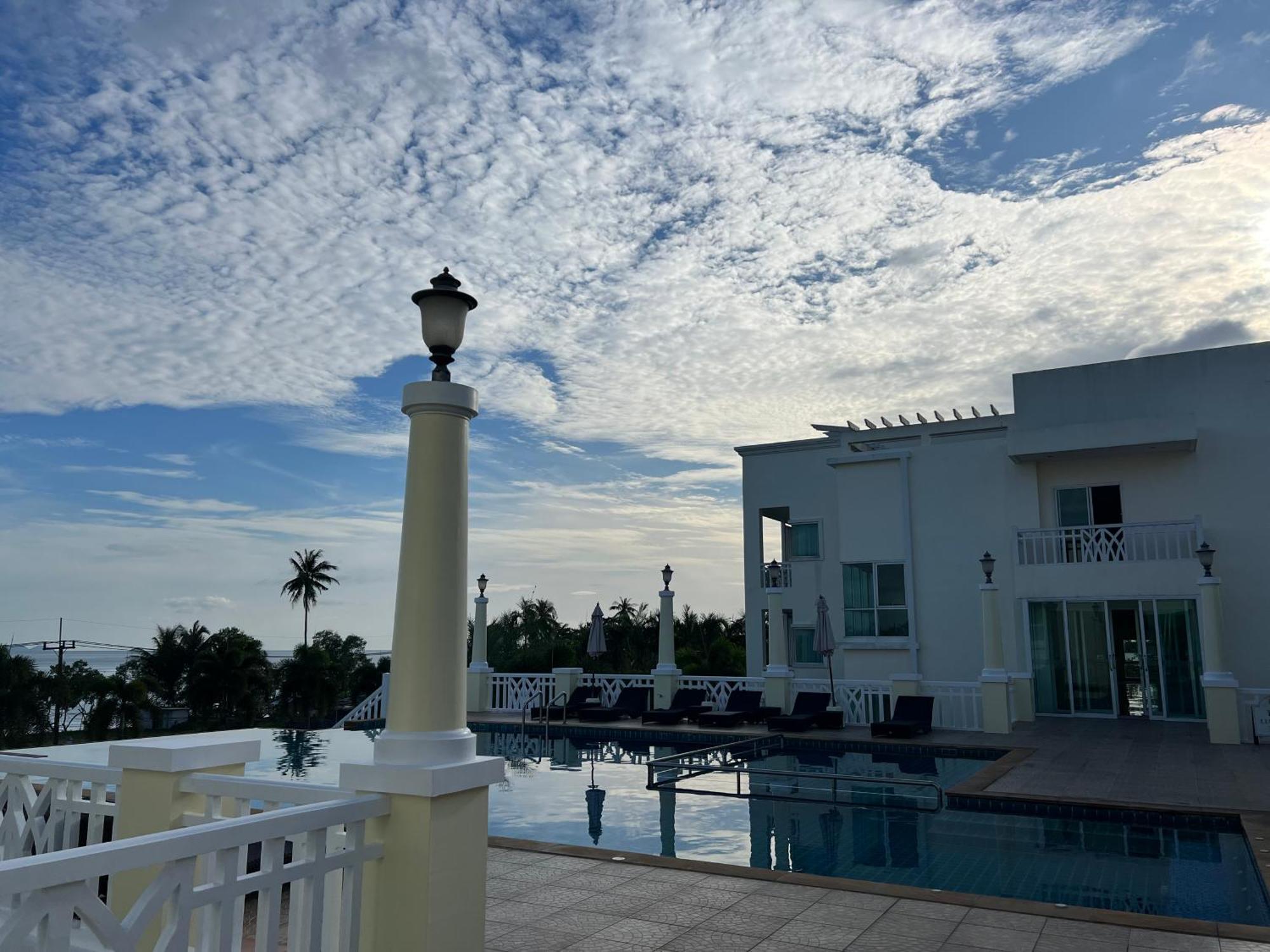 Front Bay Krabi