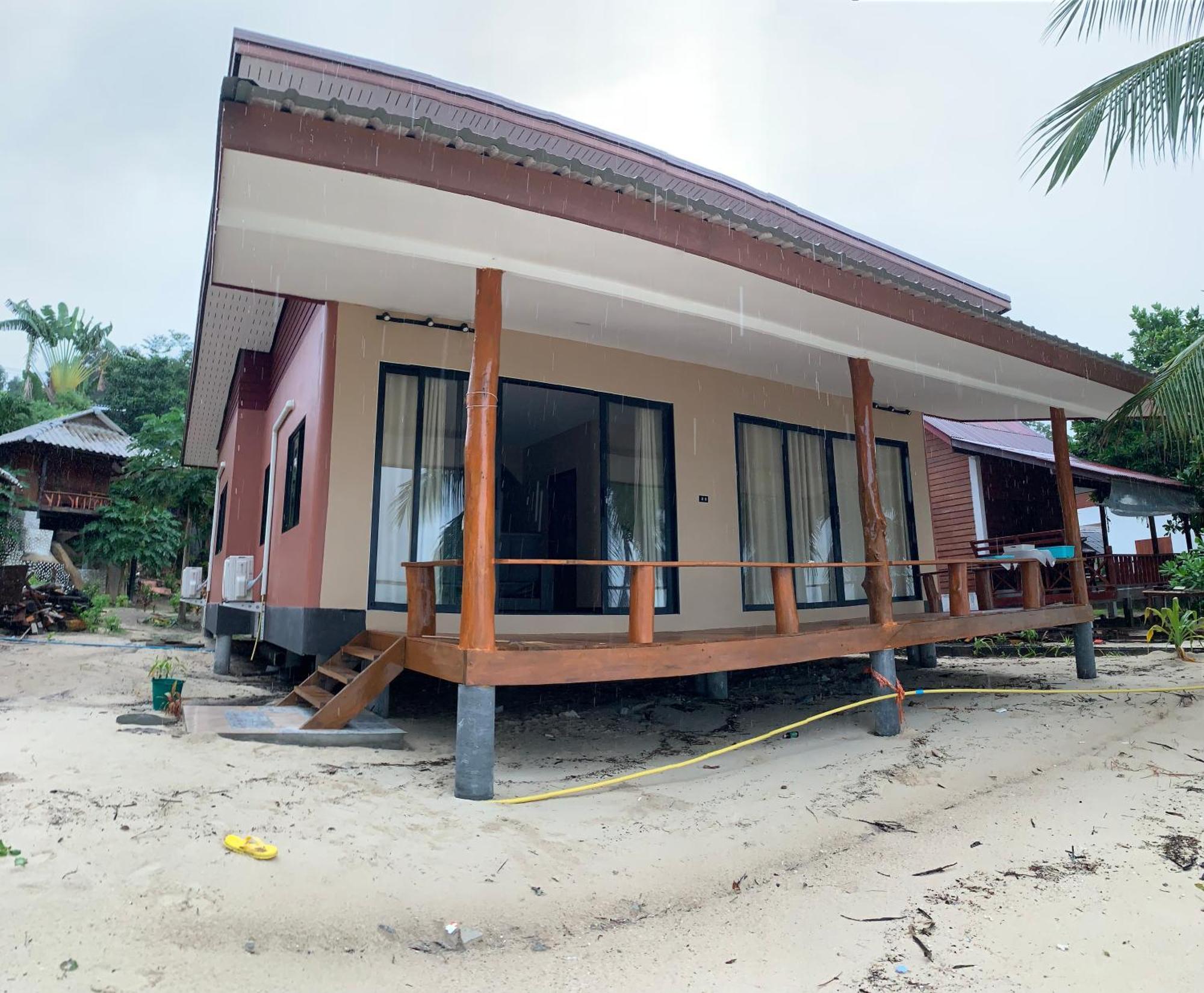 Pimmada Hut Resort