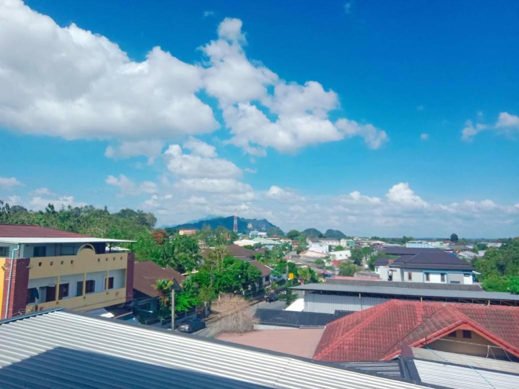 Jingjit Hotel Krabi