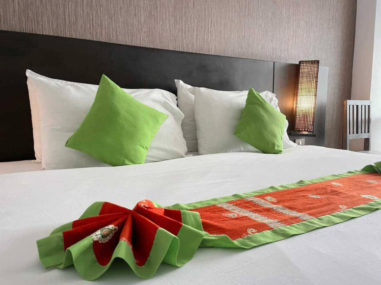 Jingjit Hotel