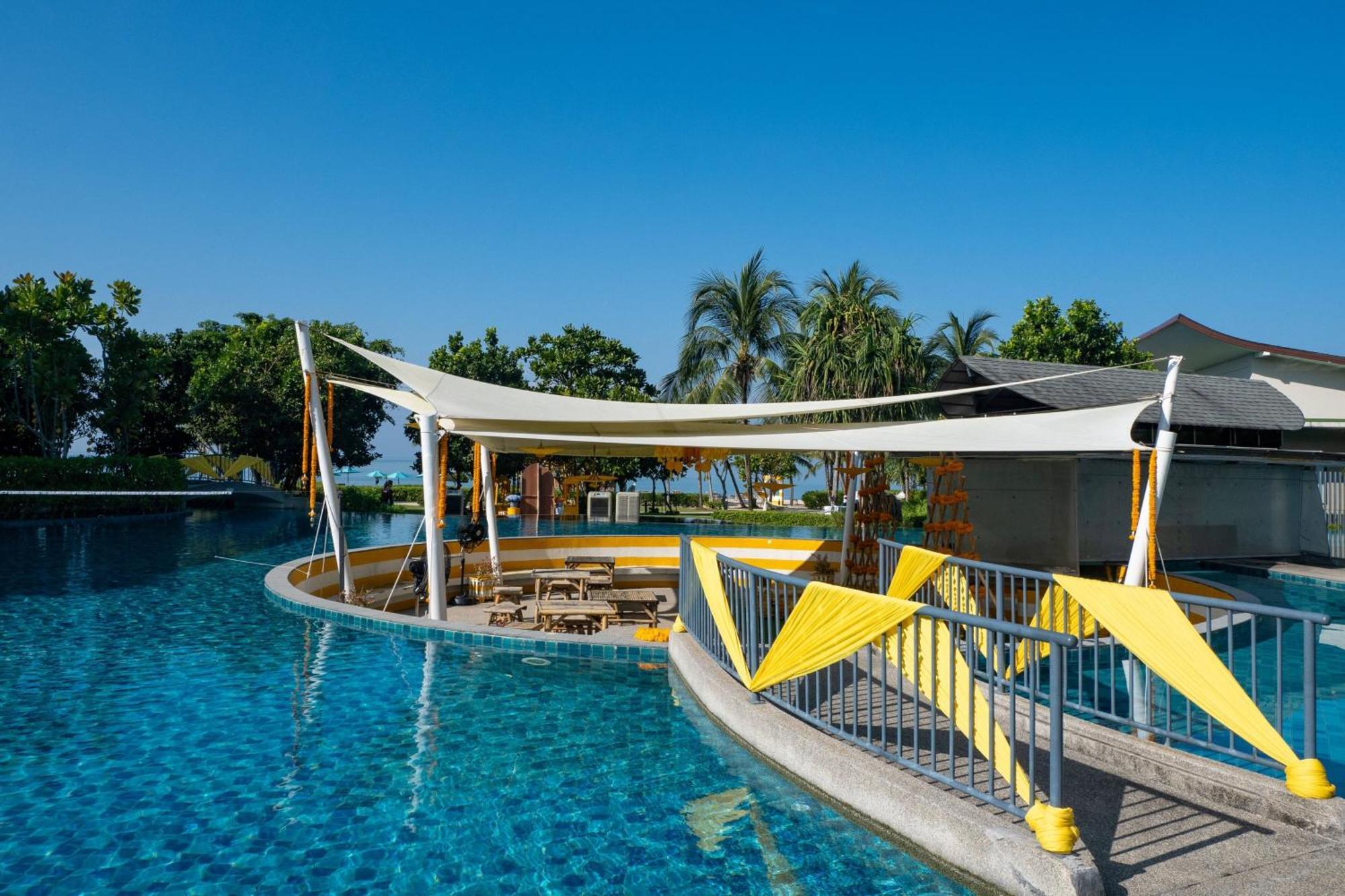 Le Meridien & Resort