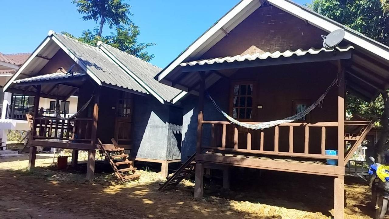 Resort Family Hut Pai