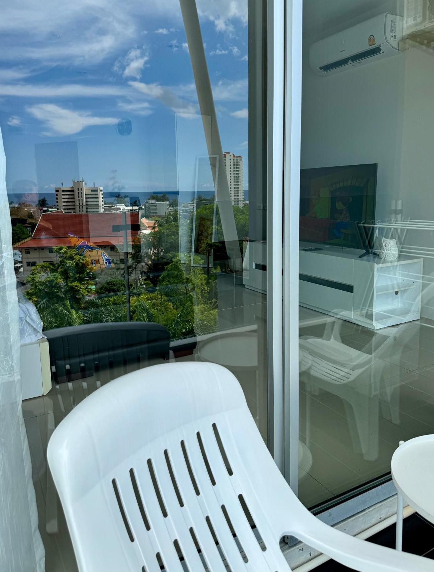 Apartamento Sea View At Chic Condo, *