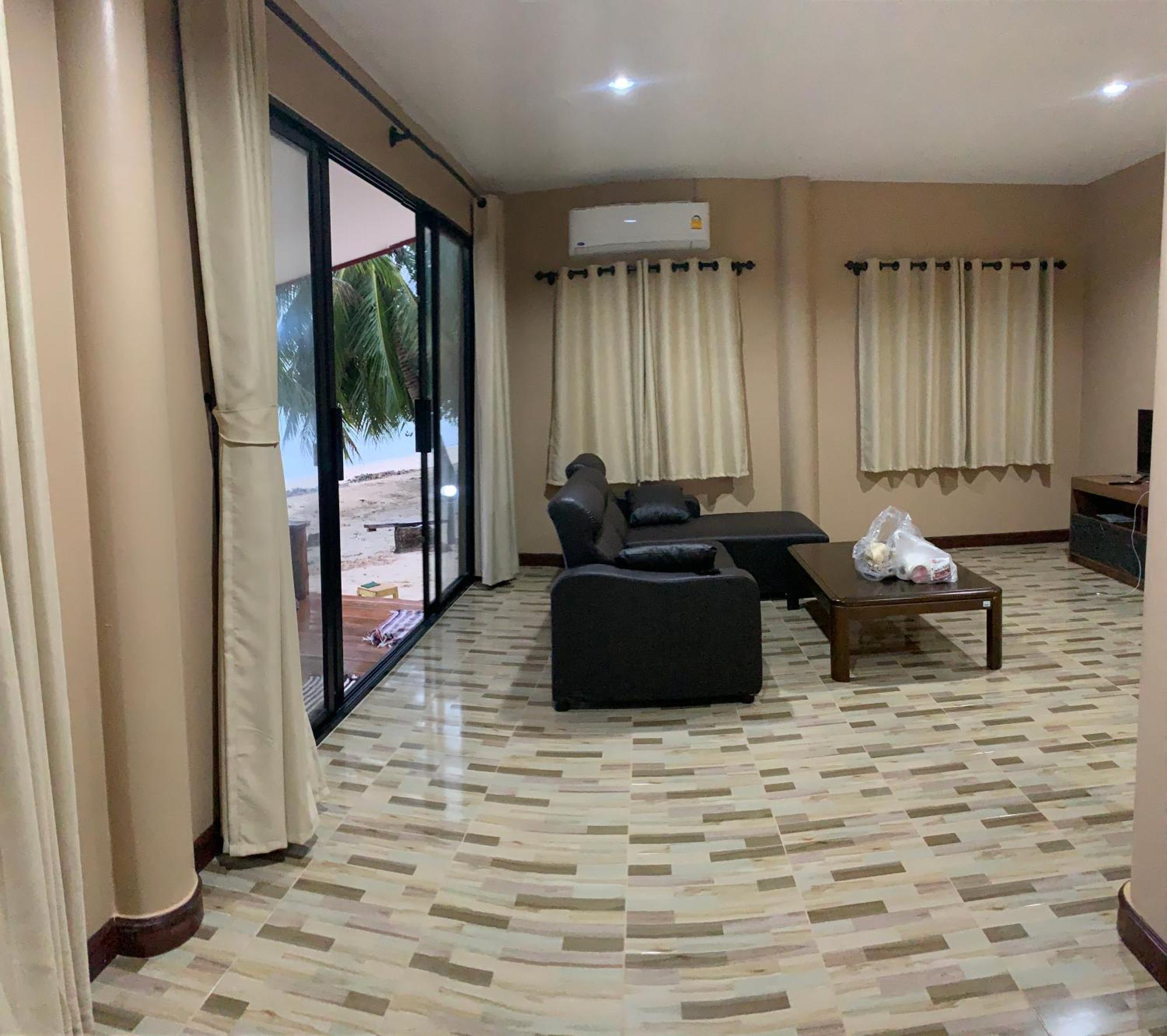 Pimmada Hut