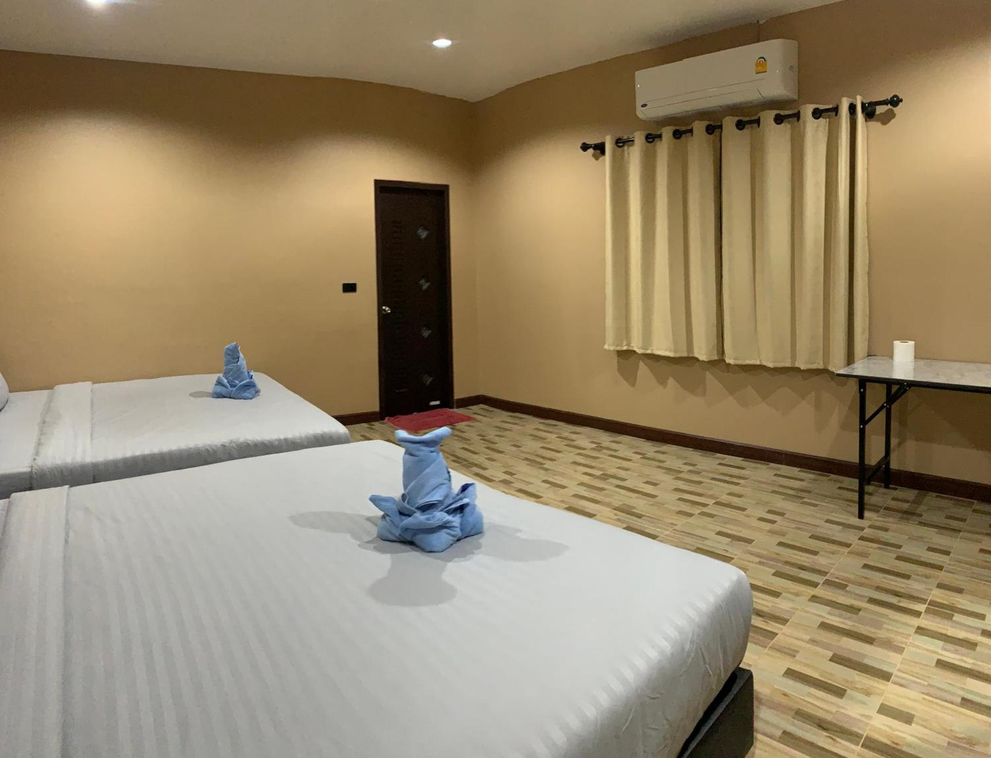 Resort Pimmada Hut