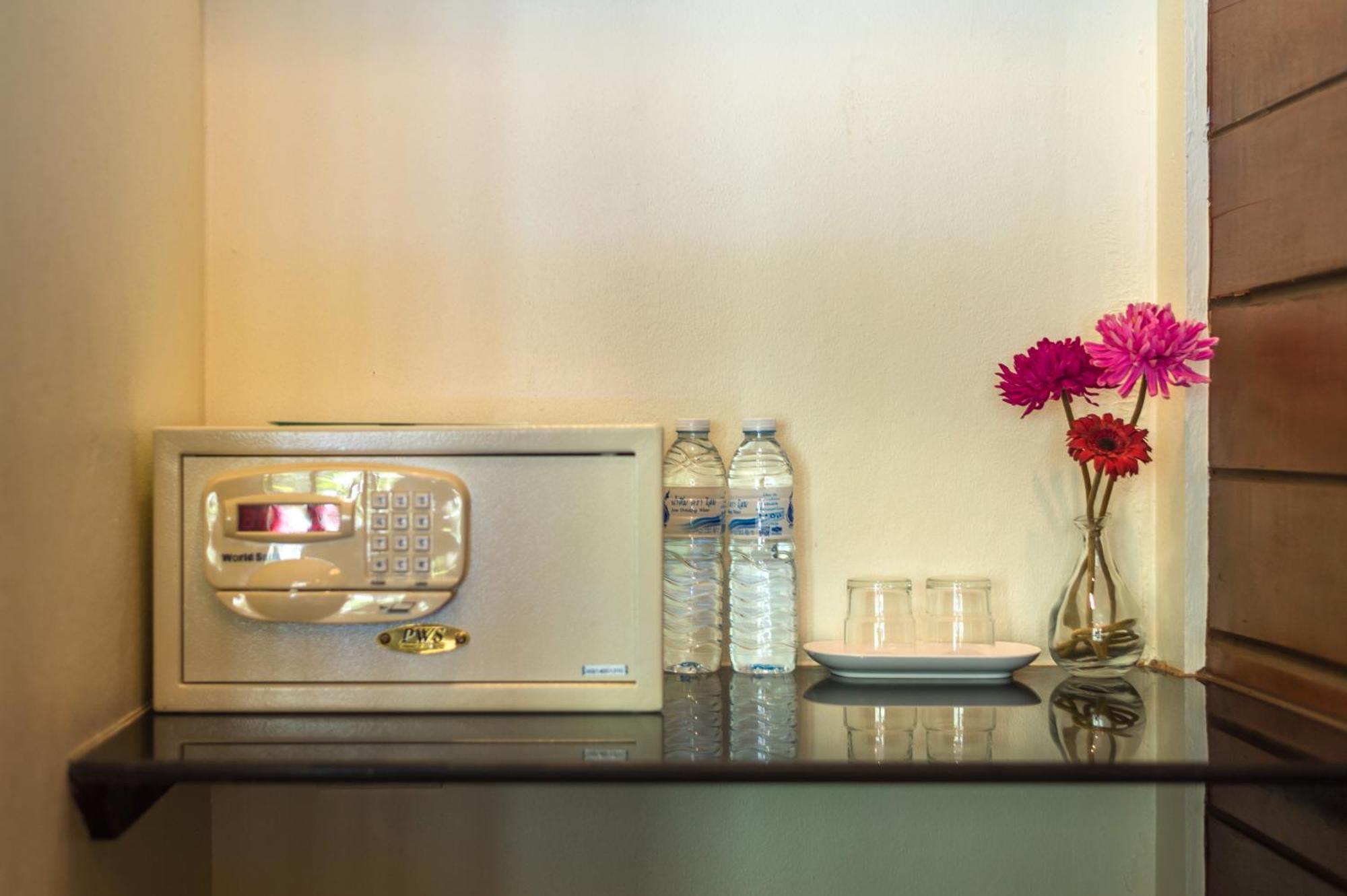 Lanta Thip House By Swiss-belhotel - Sha 3*
