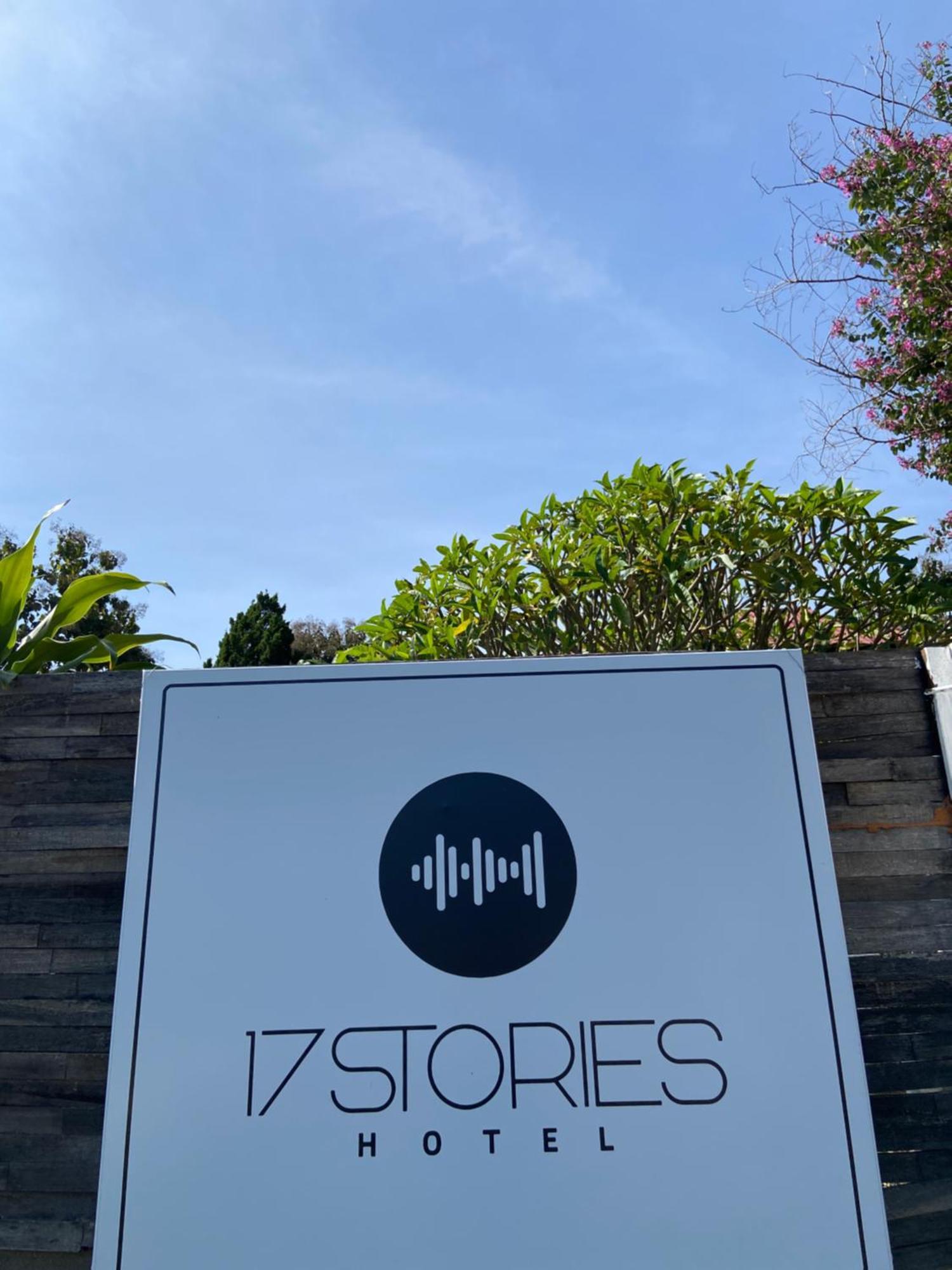 17stories 1 *