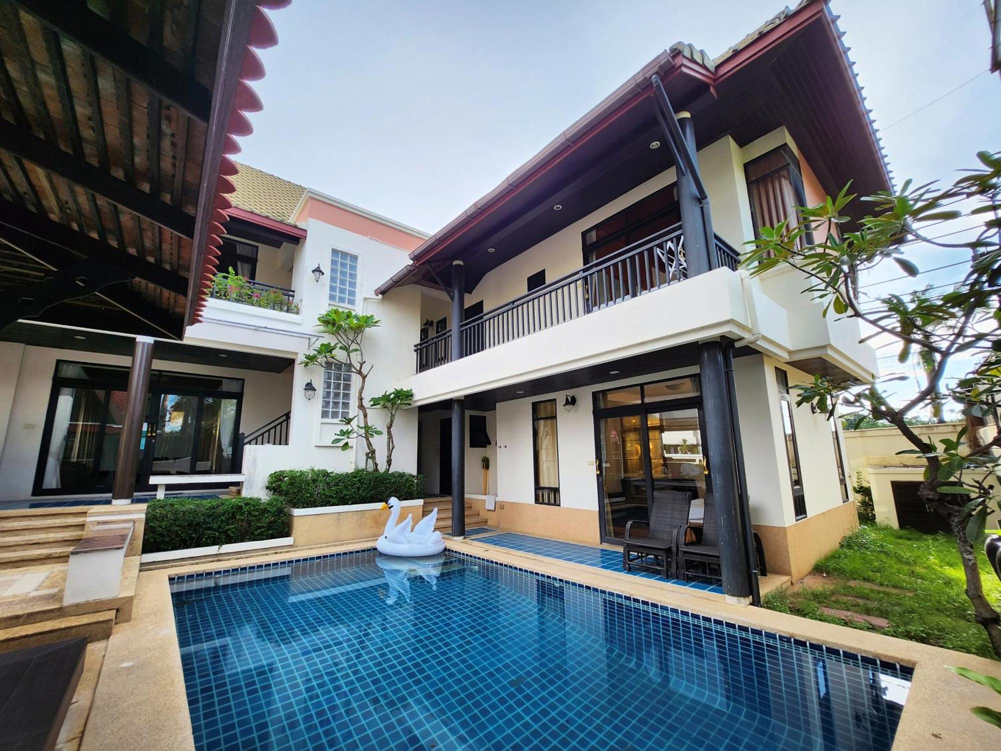 รมิดา พูล พัทยา Ramida Pool Pattaya Villa *