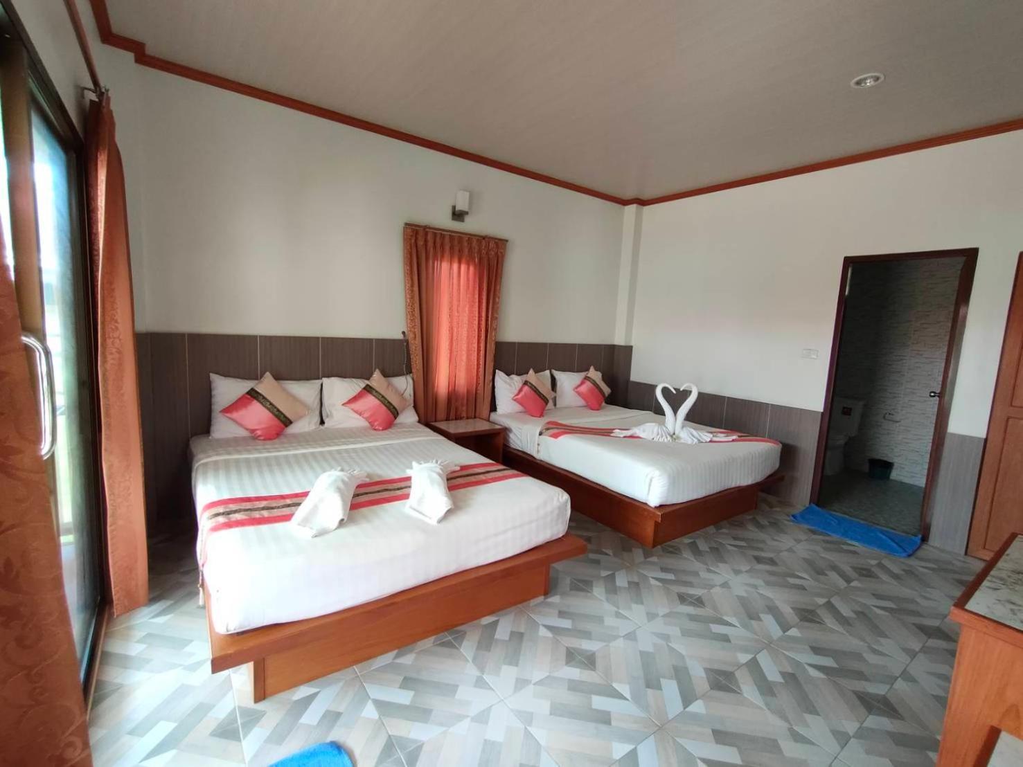 Kaibae Hut Resort