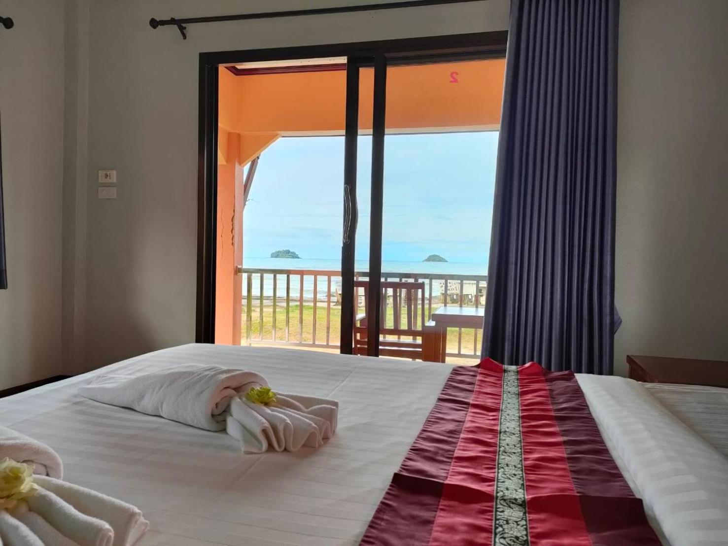 Kaibae Hut Resort 2*