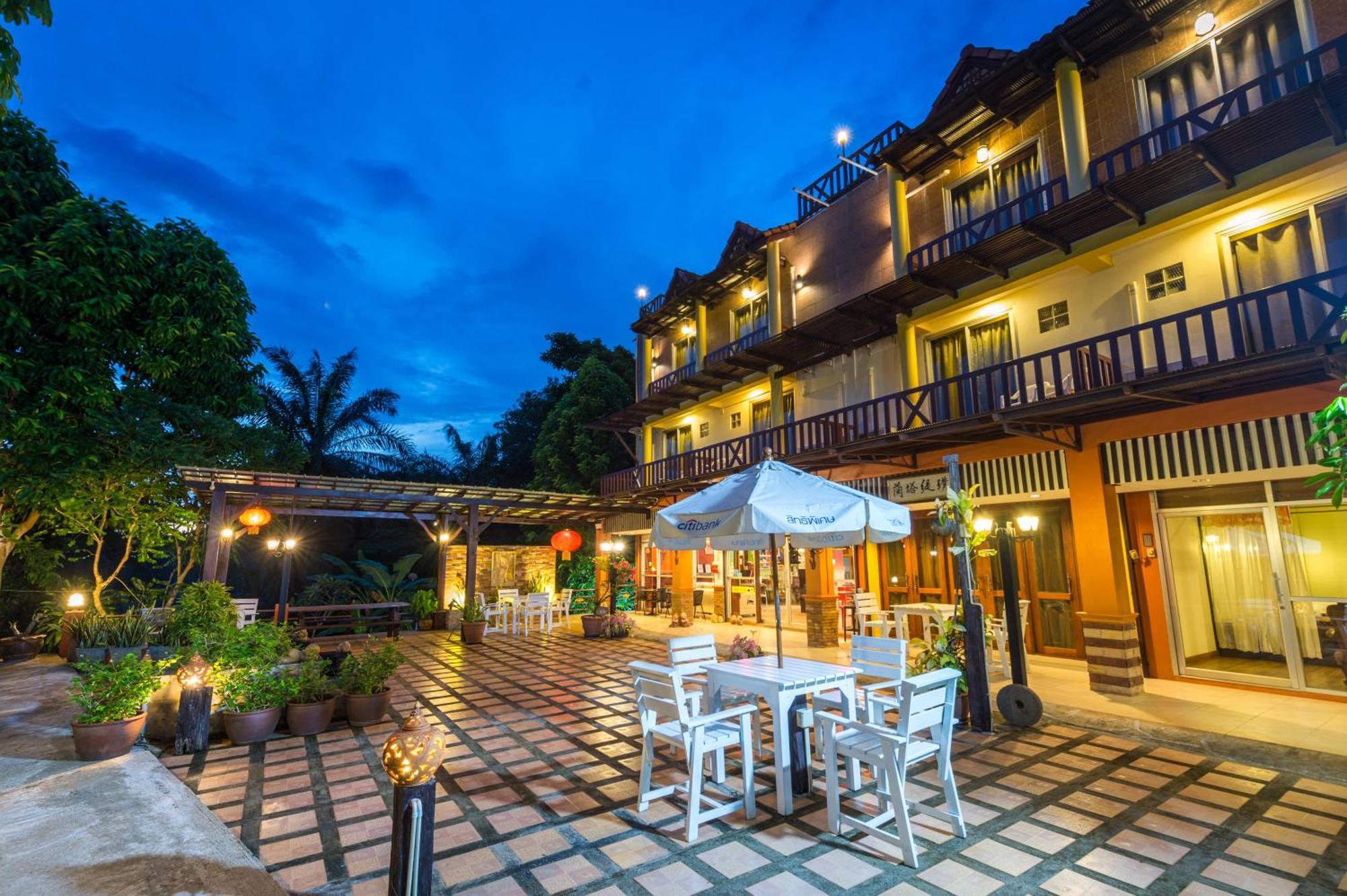Hotel Lanta Thip House By Swiss-belhotel - Sha