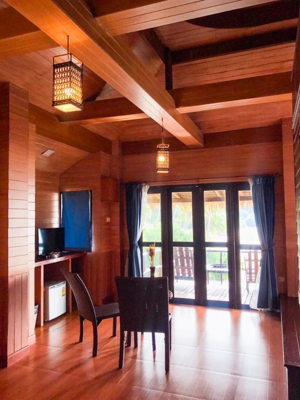 Resort Baan Laanta & - Sha 4*