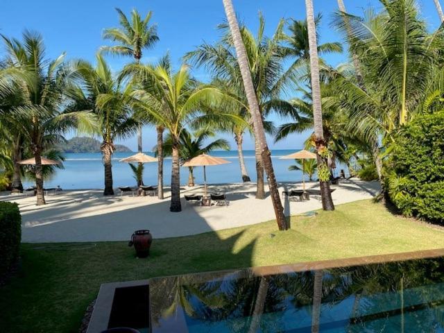 Laguna House