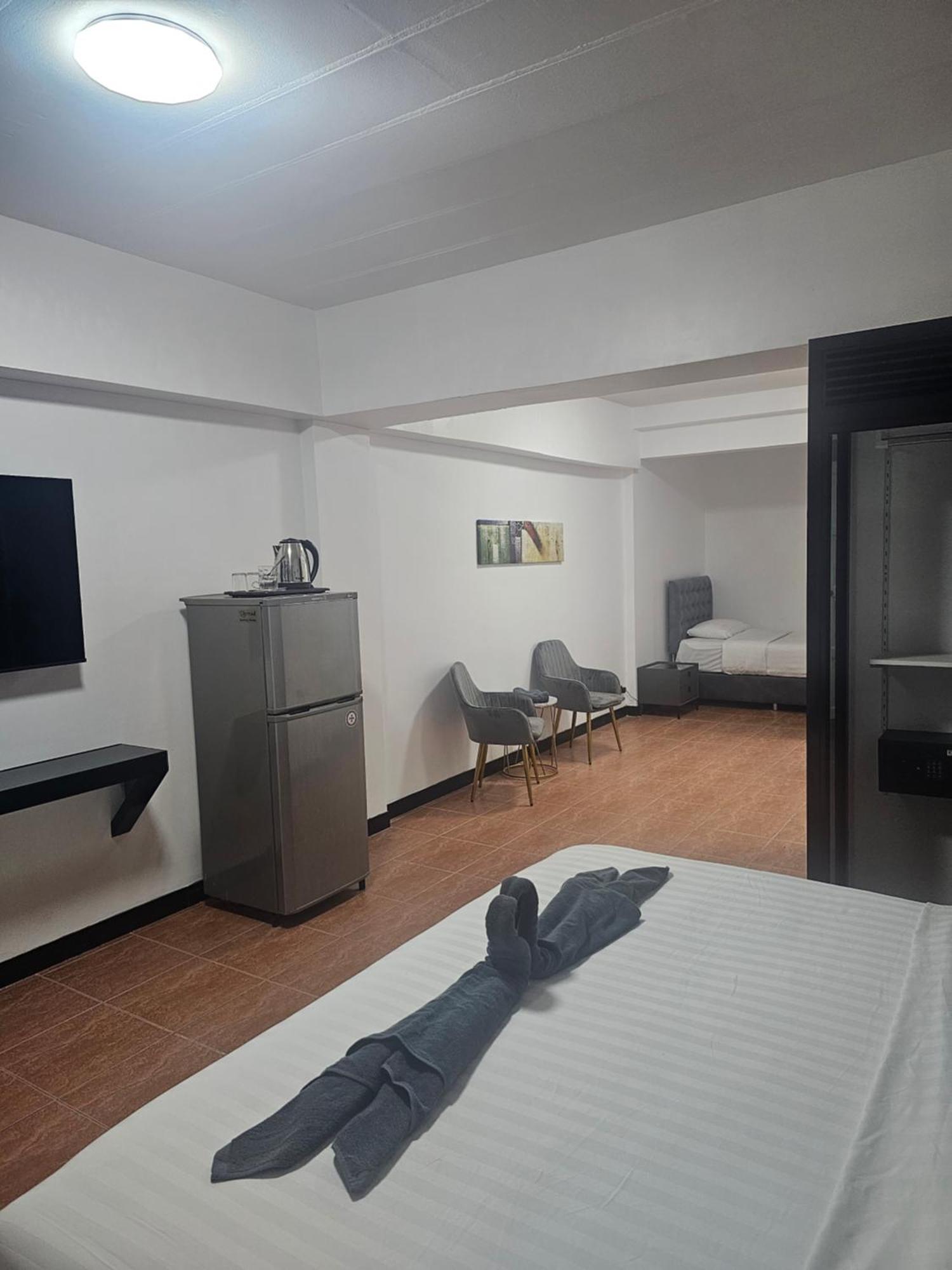 Hotel Happy Jomtien Beach