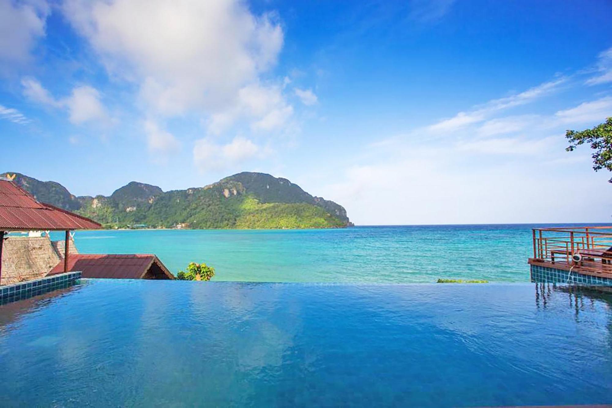 The Cobble Hotel- Island Hotel