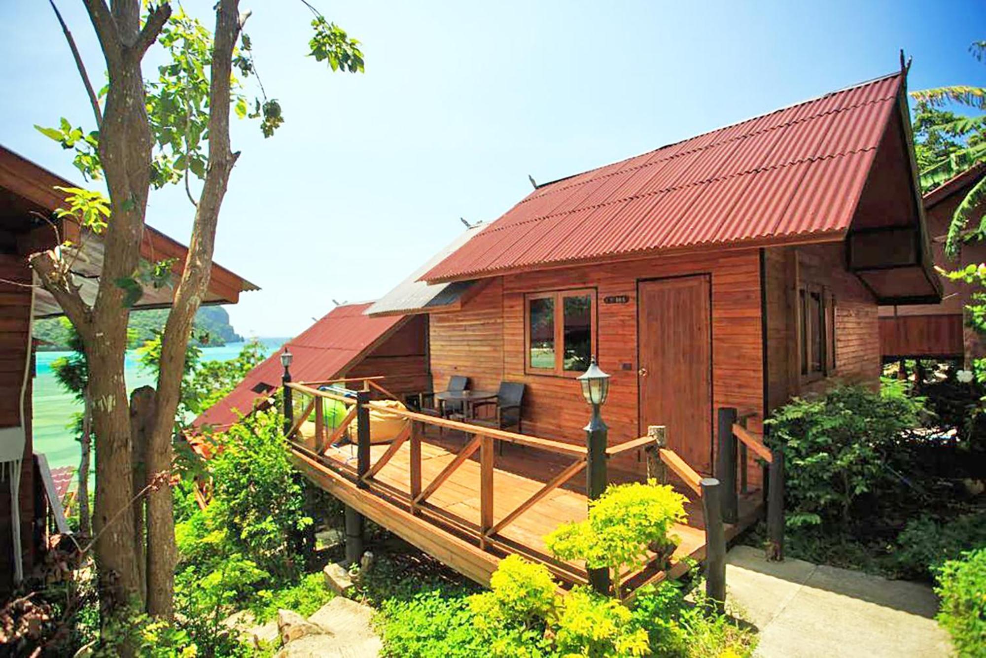 The Cobble Hotel- Island Hotel