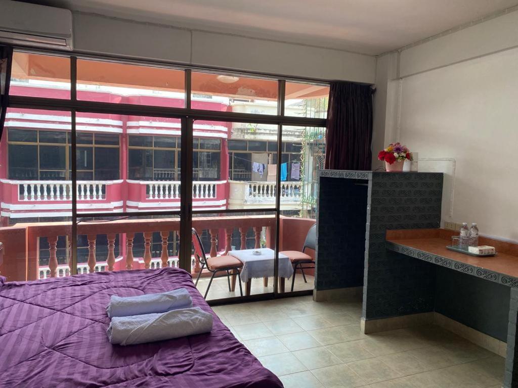 Homestay Pluemchai Jomtien Beach