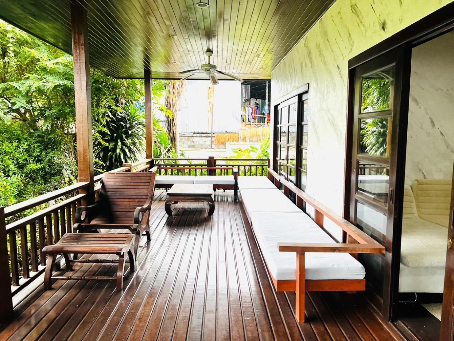 Pm Hill Resort
