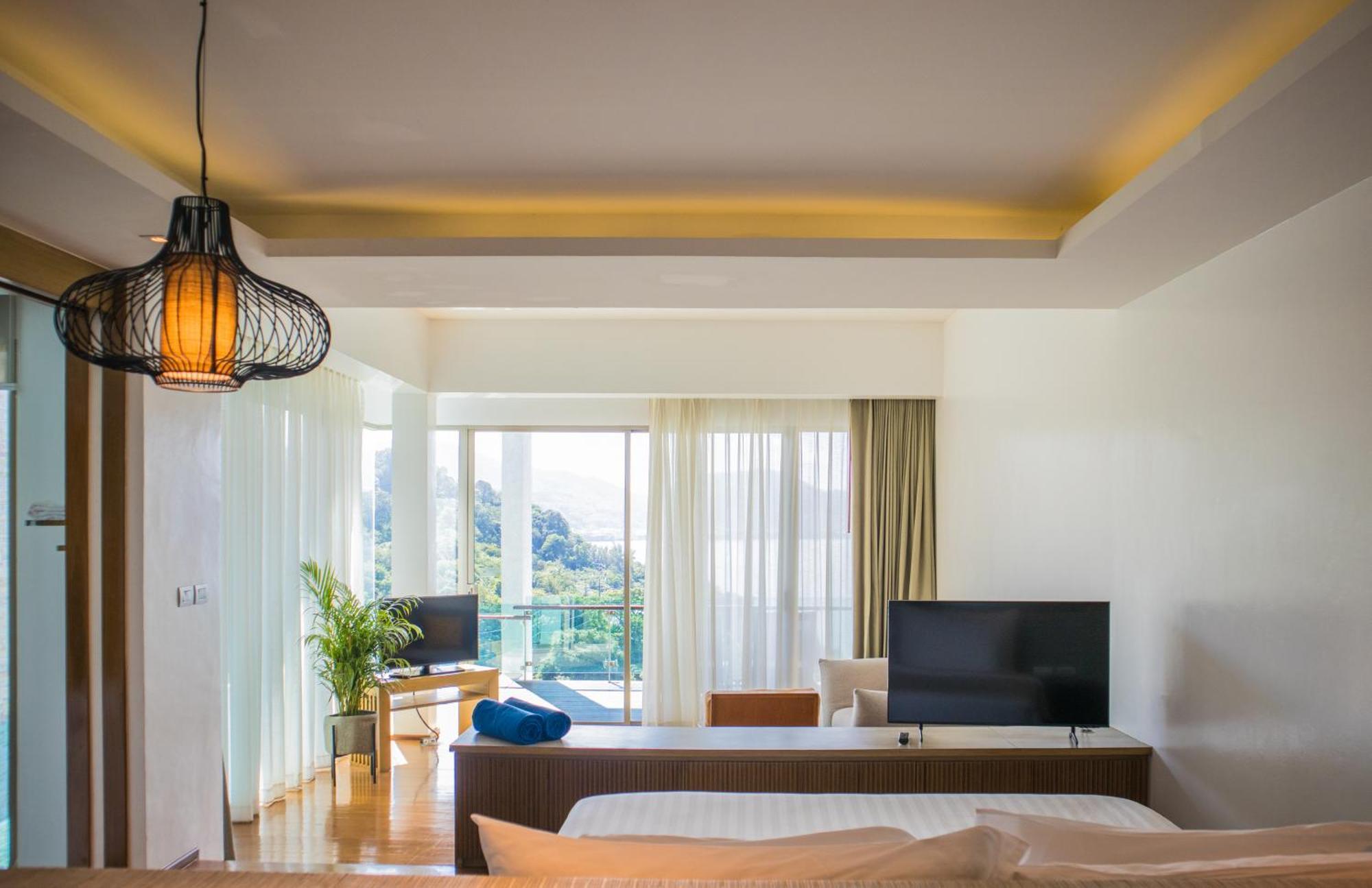 Wyndham Grand Phuket Kalim Bay Resort Kamala Beach