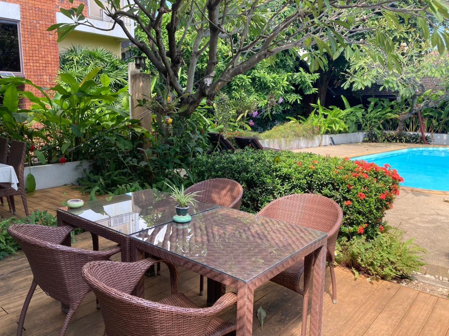 Hostel Wiriya House
