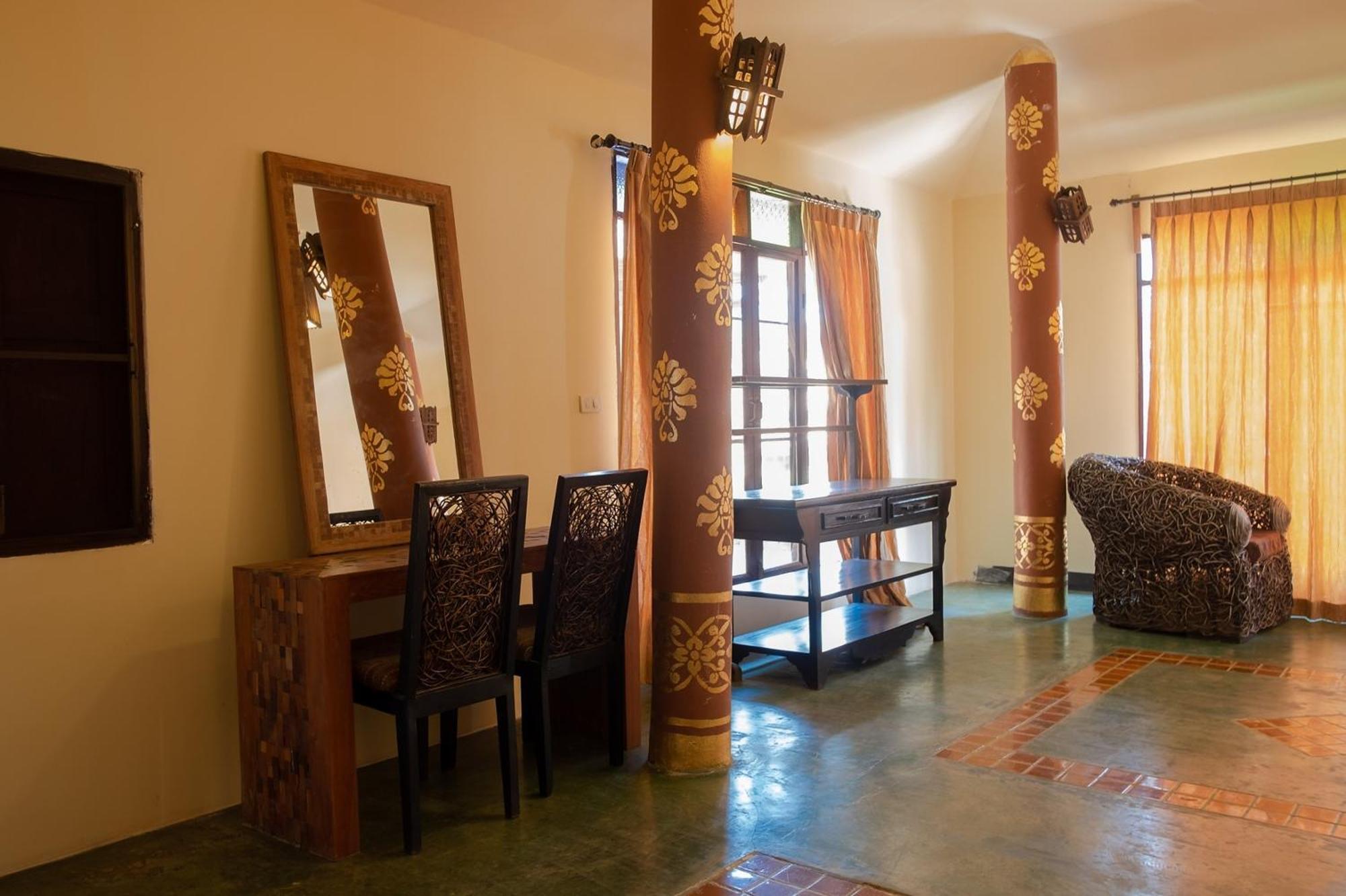 Baan Tawai Lanna Hang Dong