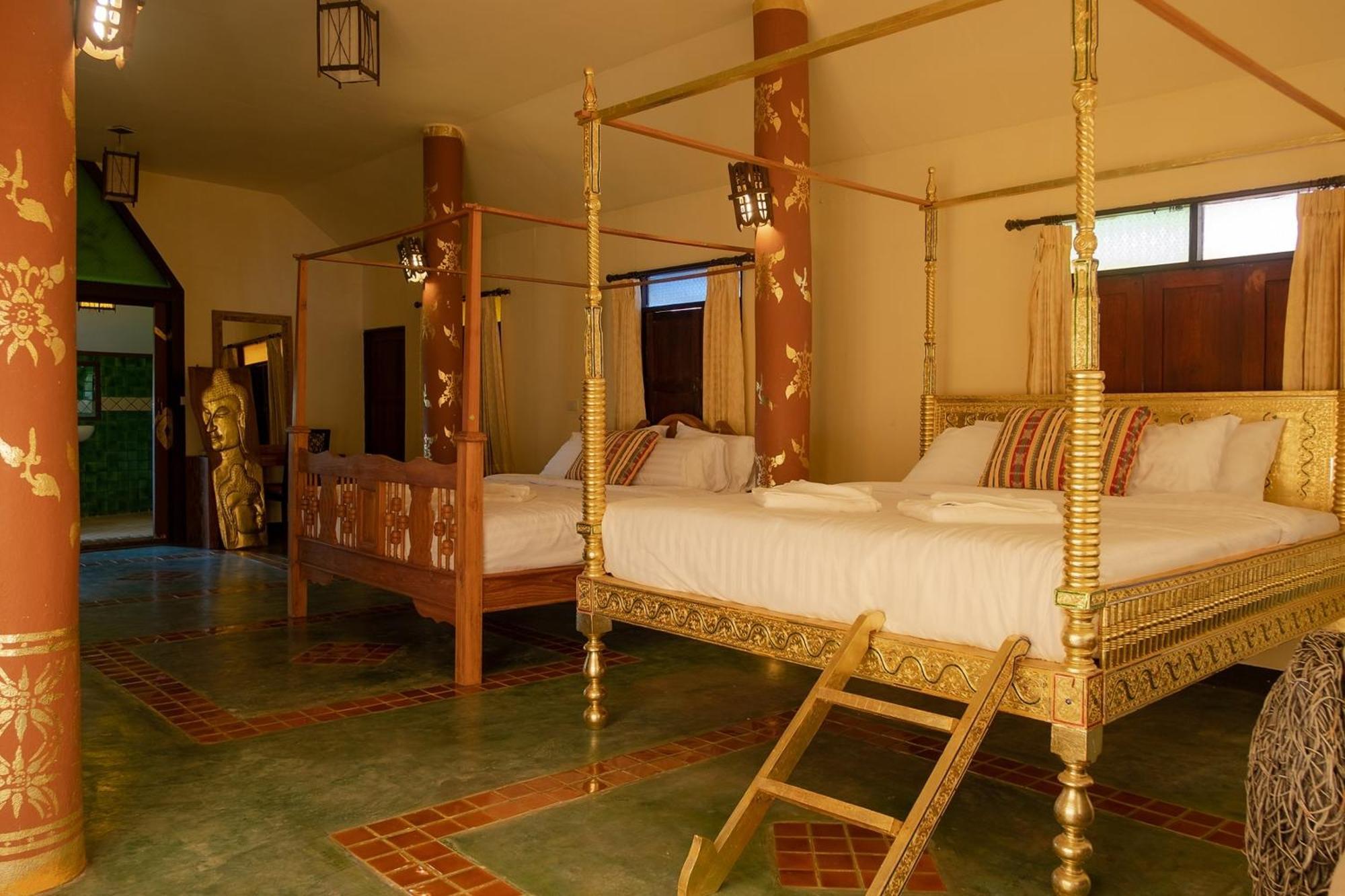 Baan Tawai Lanna Hang Dong