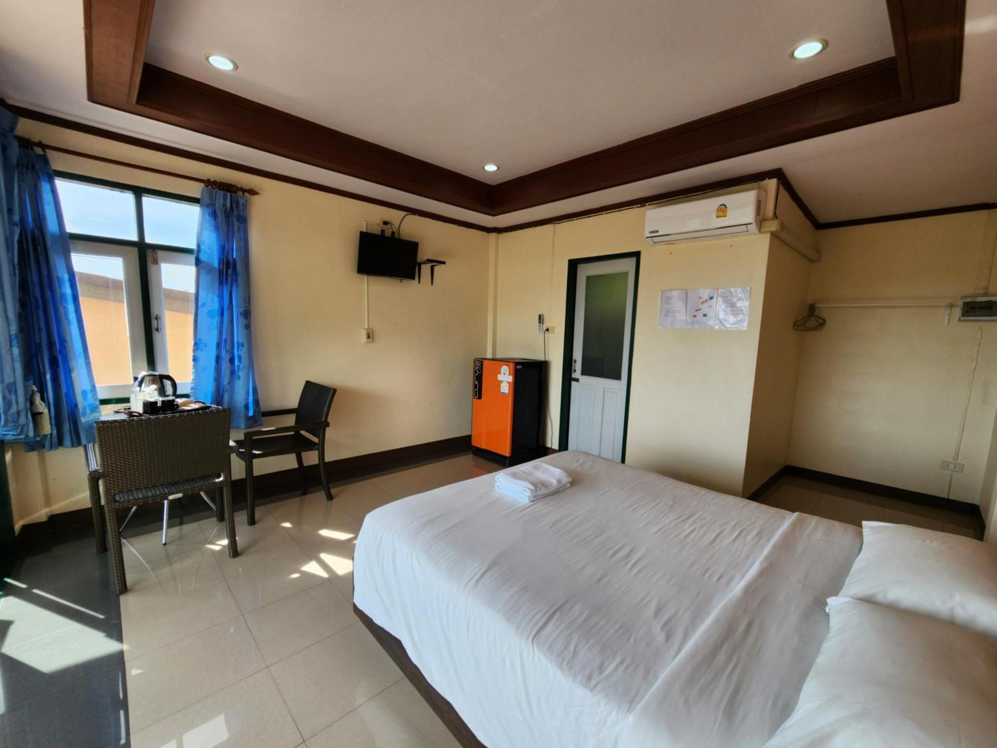Baan Khao Noi Surat Thani