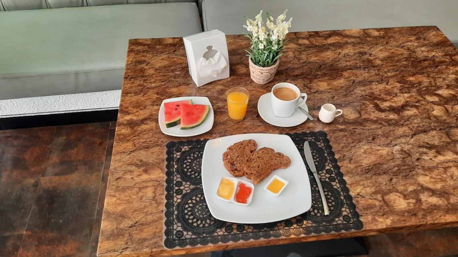 Hotel Happy 3*