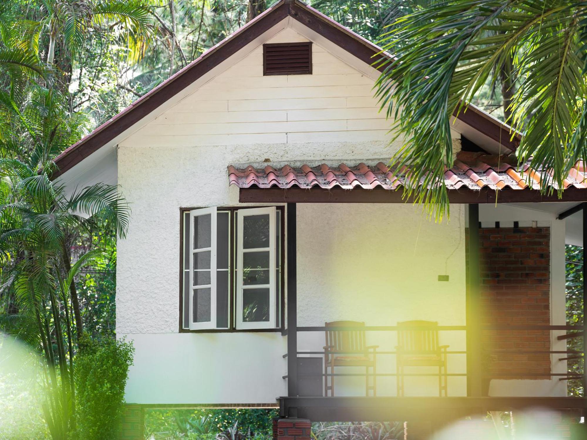 Sand Beach Bungalow Guest house *