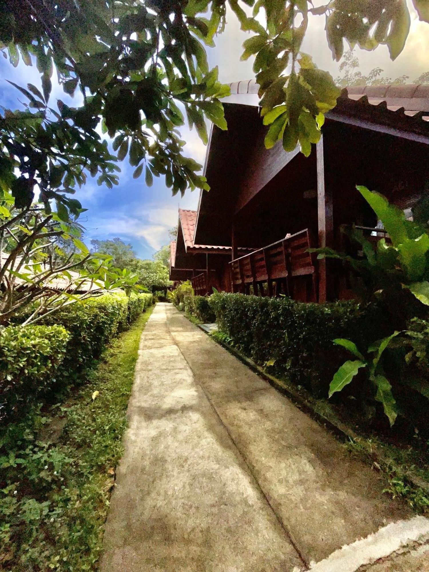 Resort Siam Lanta - Sha Extra Koh Lanta