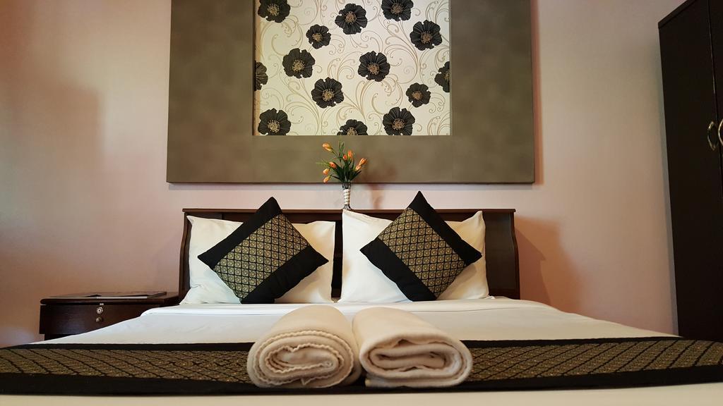 Hotel Khaolak Grand 3*