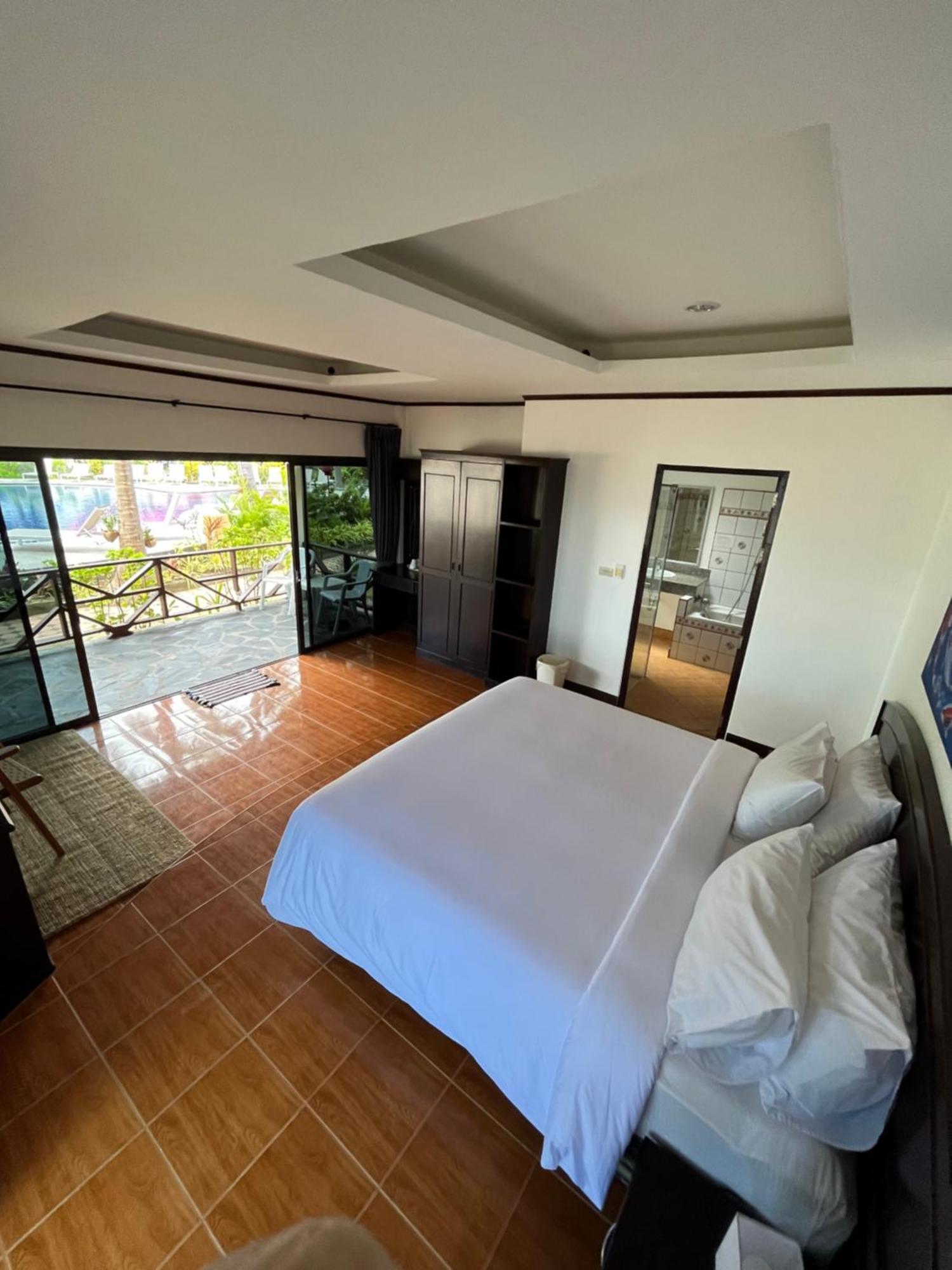 Noble House 3* Koh Lanta