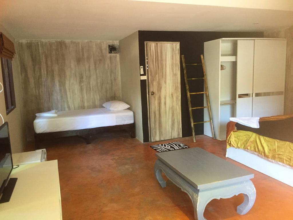 Hotel Cactus 2*