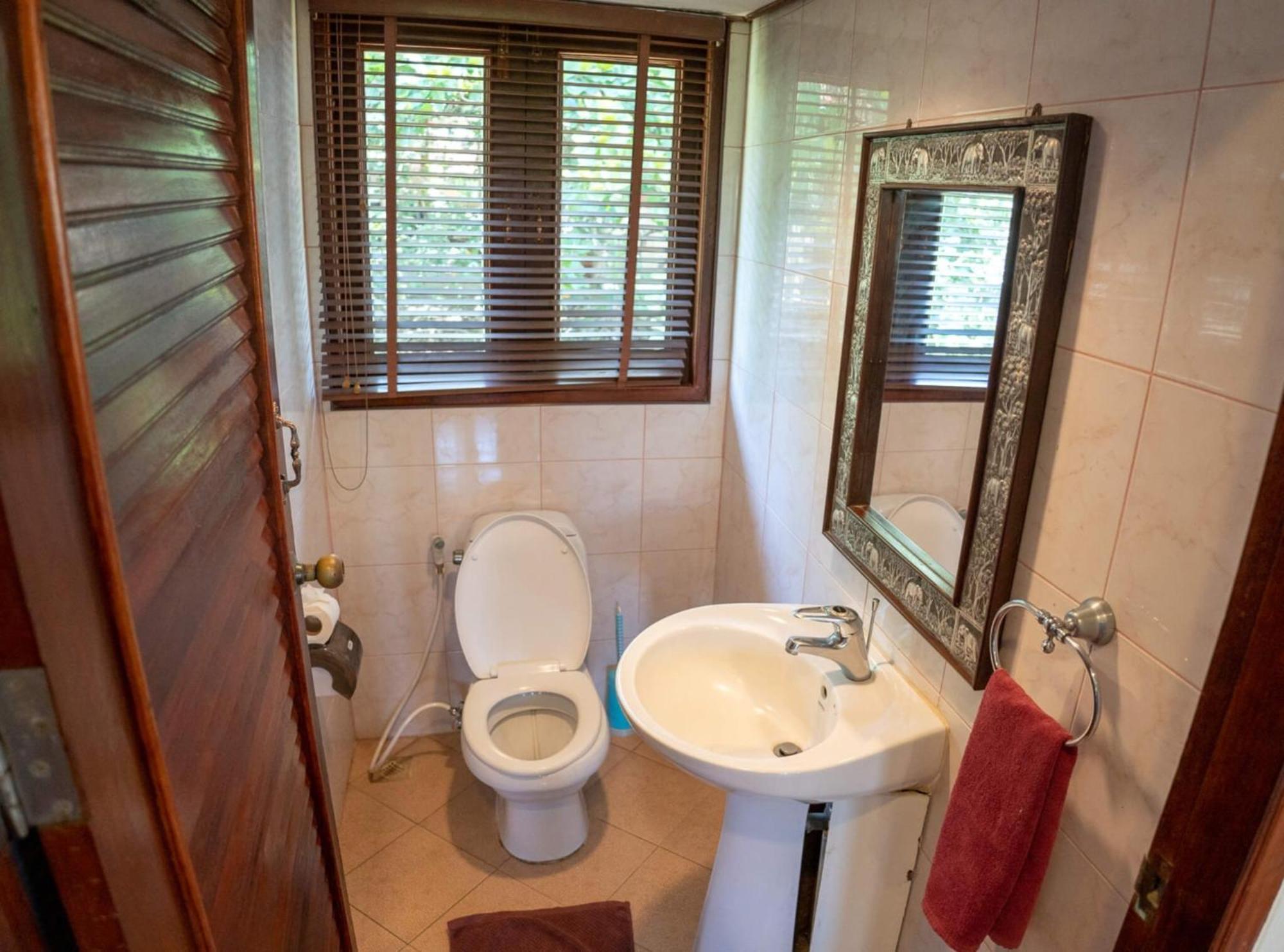 Beachfront Villa, Bang Po * Ban Bang Po