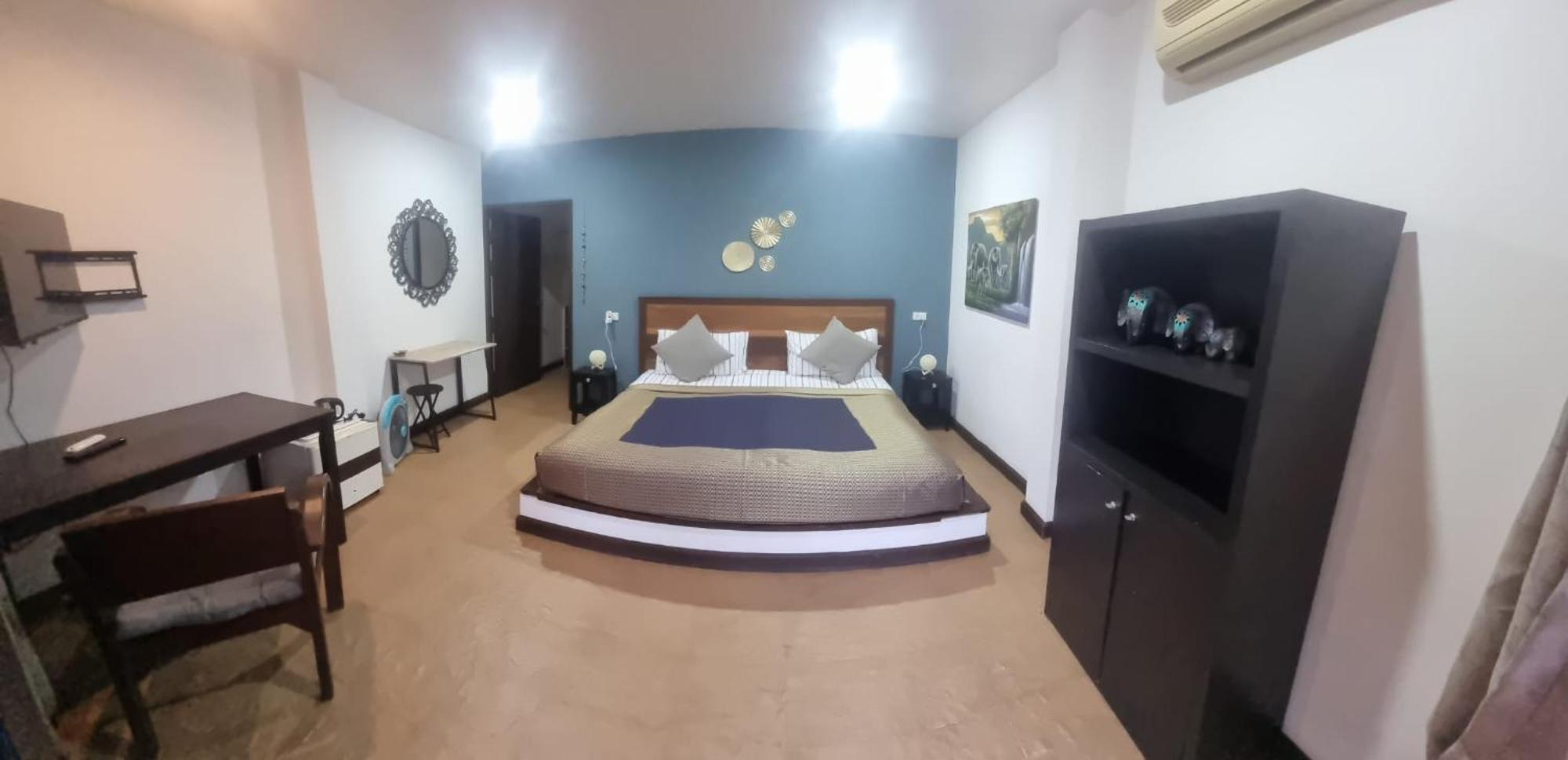 Pink House Guest house 3*