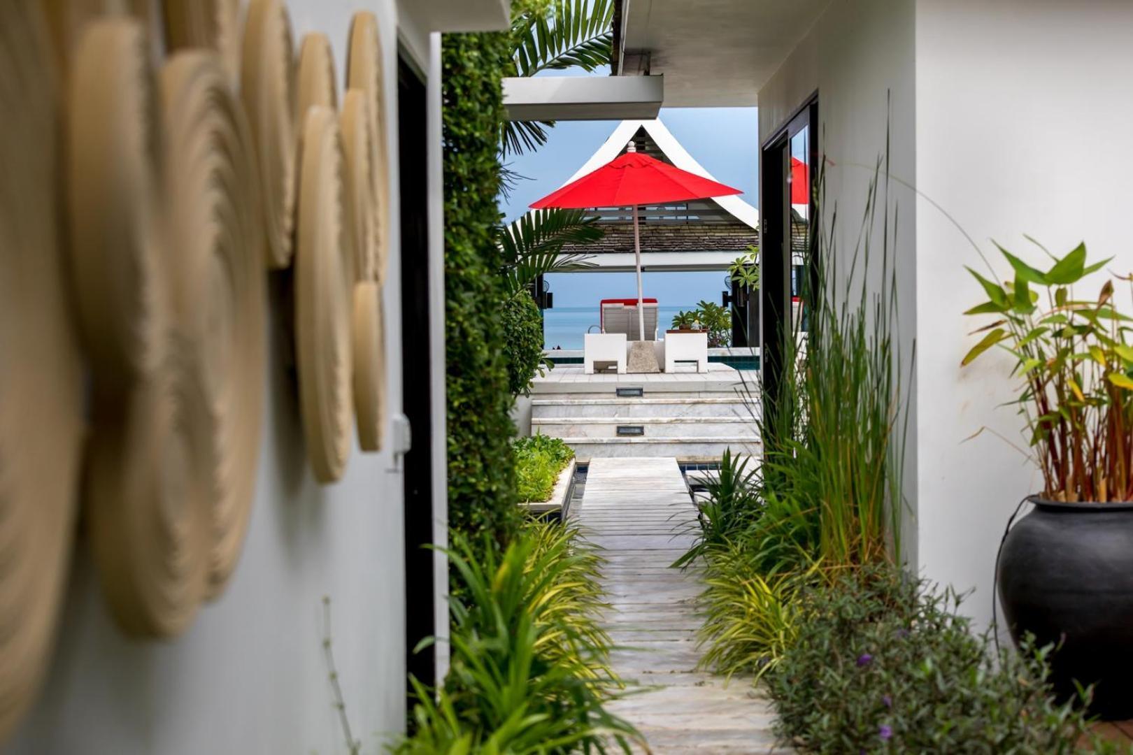 Beachfront Baan Paradise * Laem Set Beach