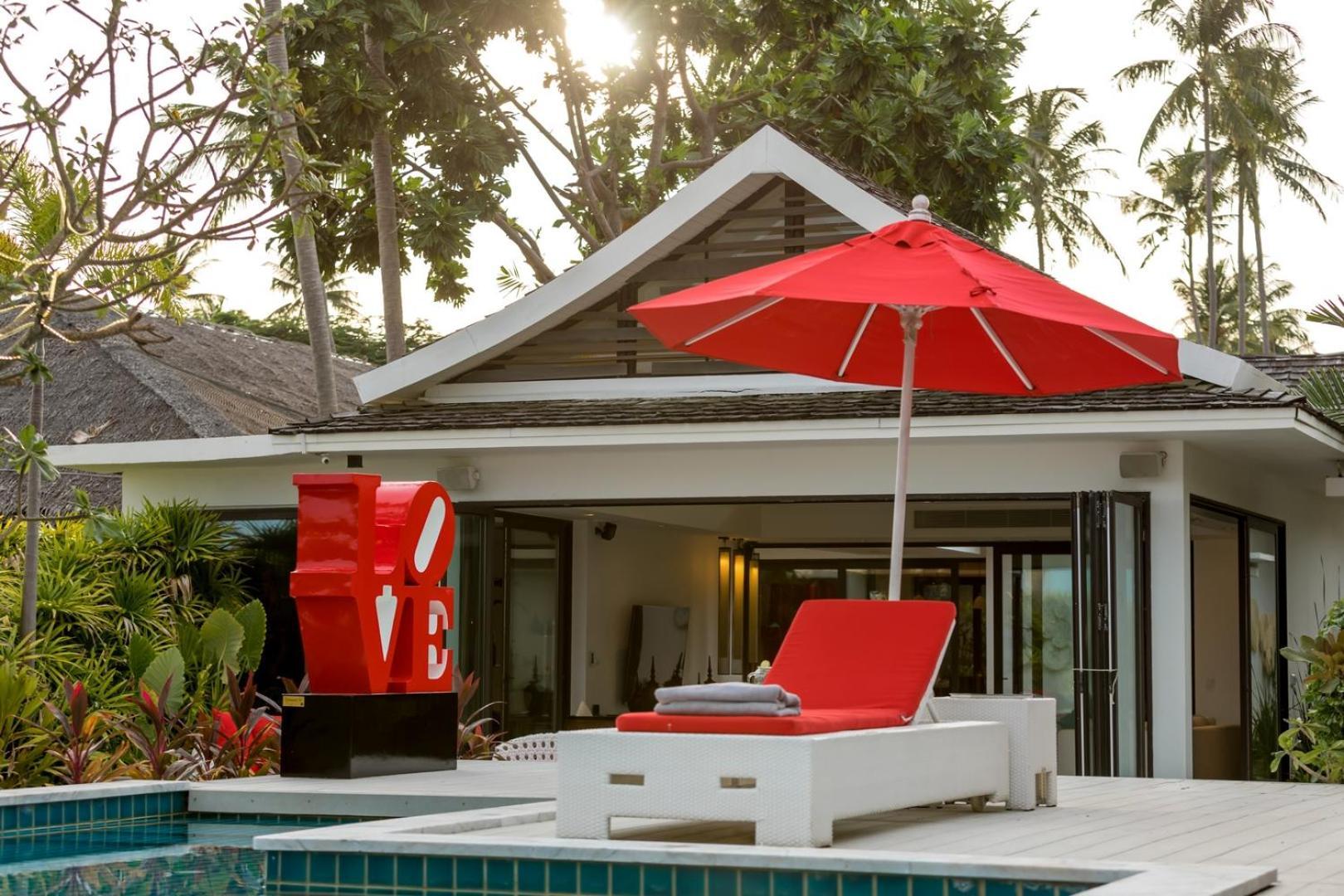 Beachfront Baan Paradise