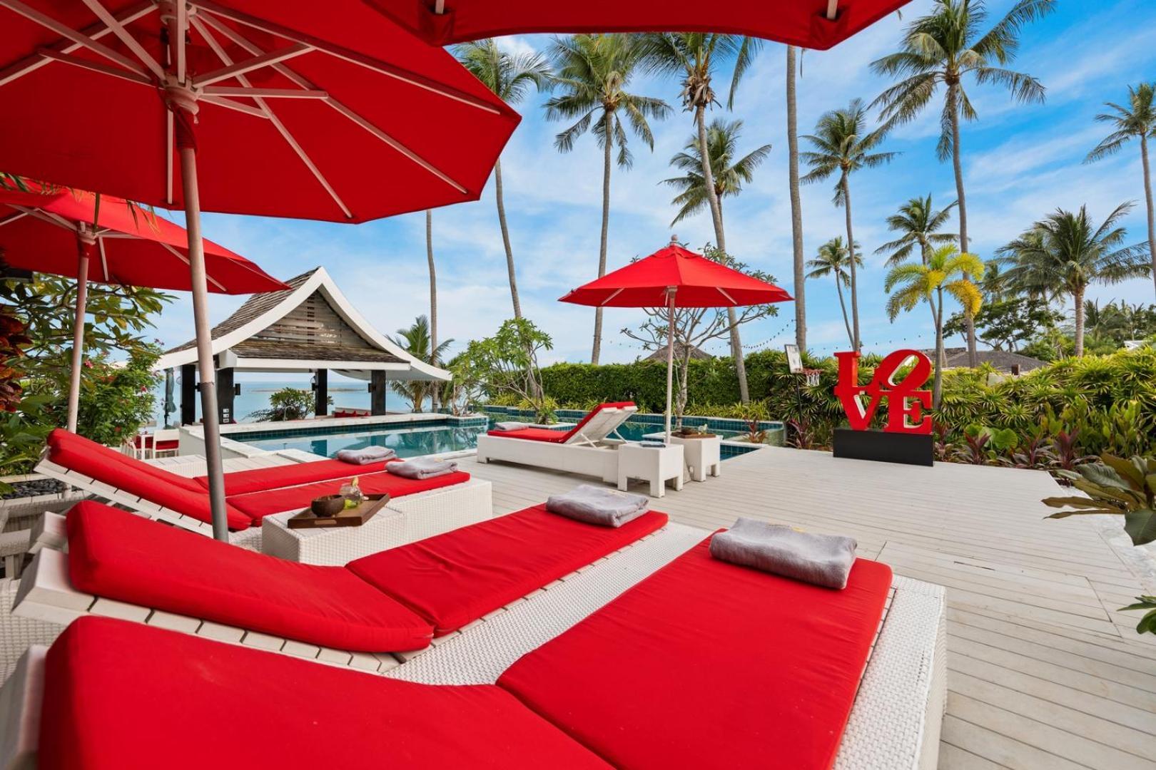 Beachfront Baan Paradise