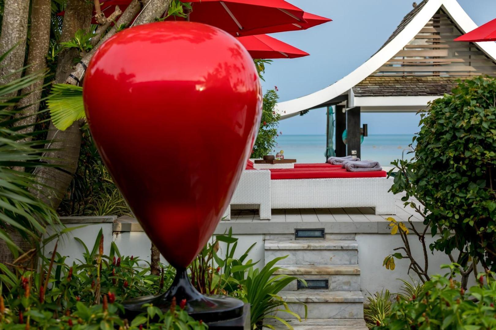 Beachfront Baan Paradise Villa Laem Set Beach
