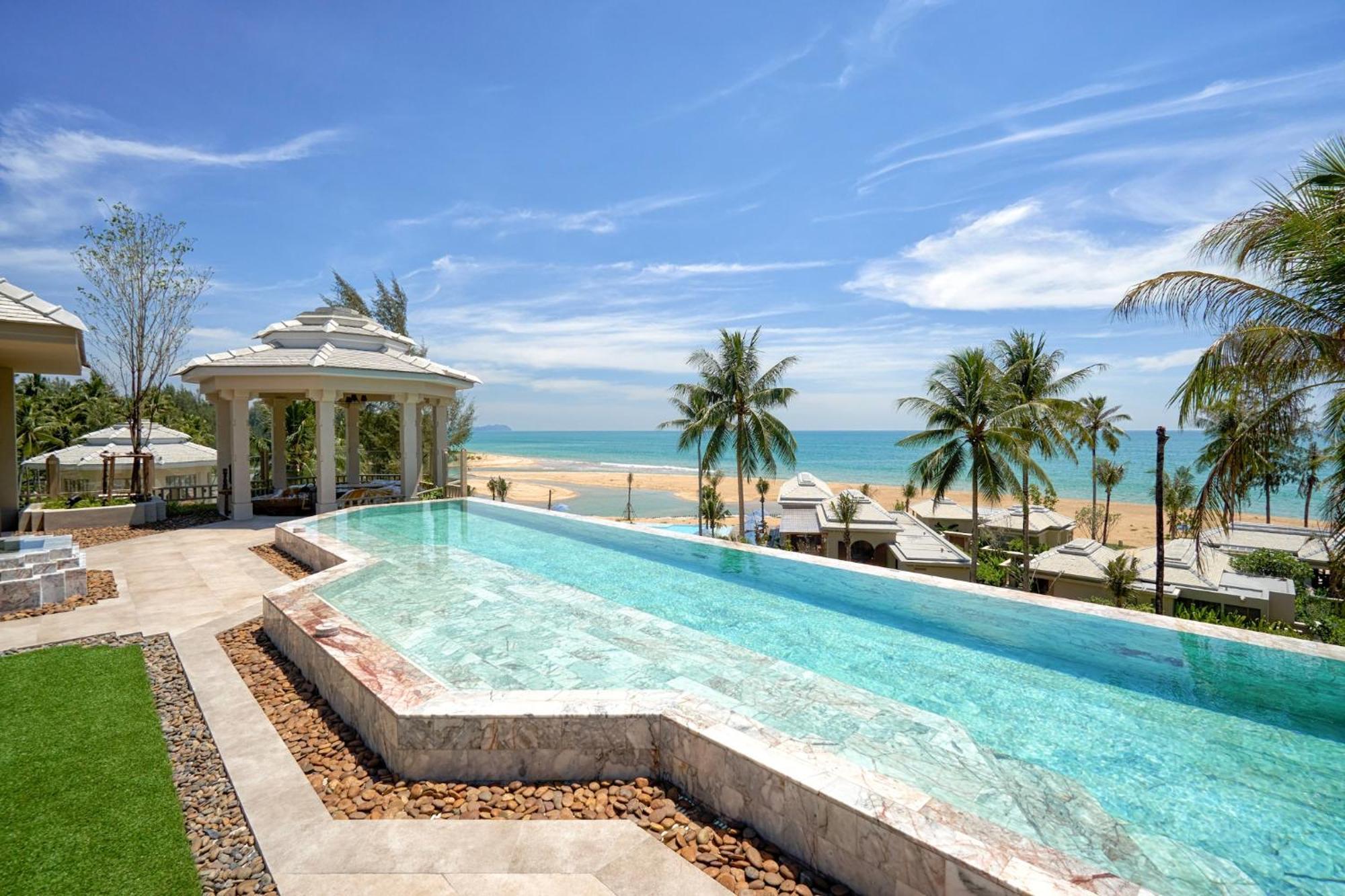 Resort Devasom & Khao Lak