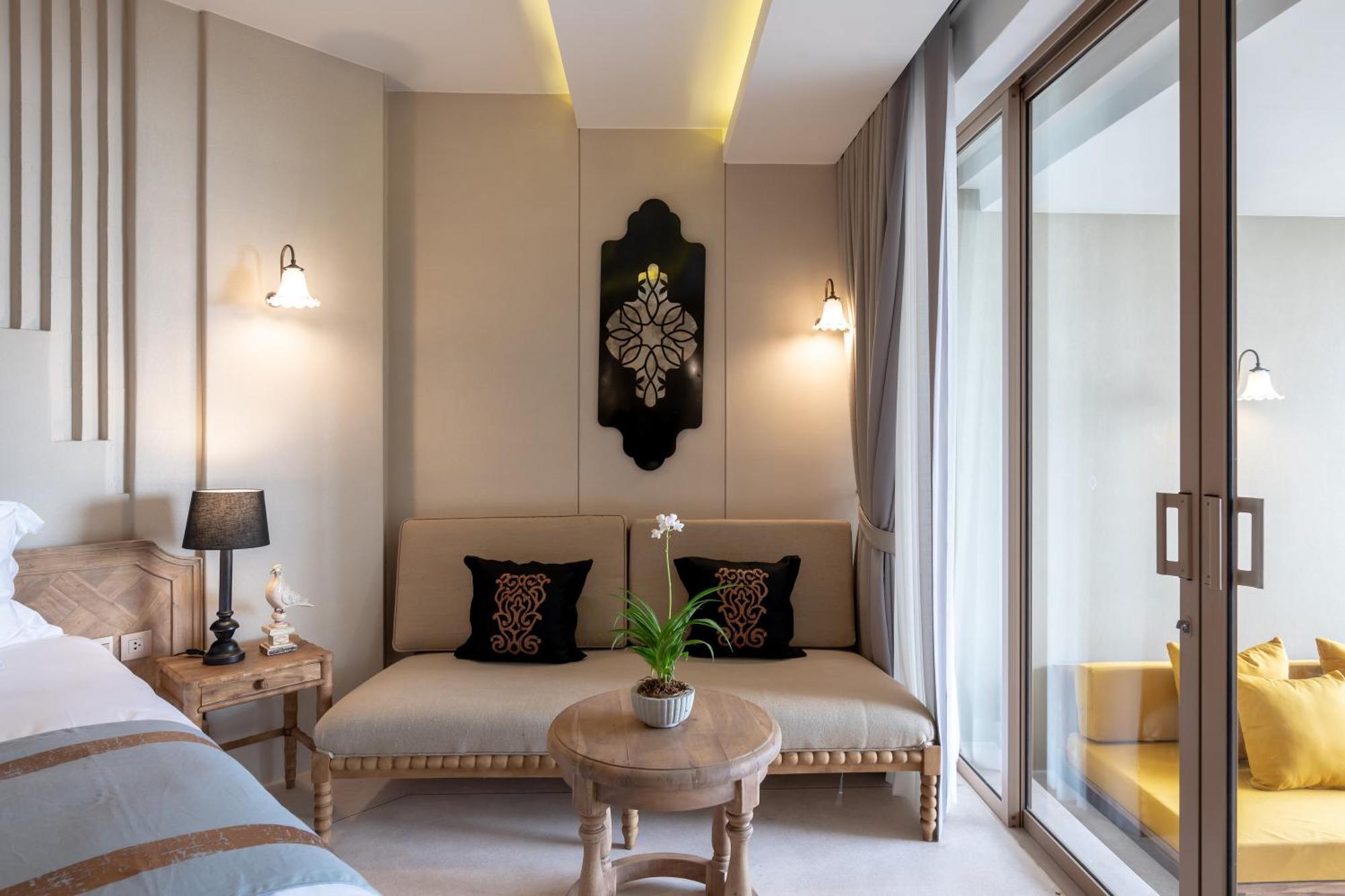 Devasom & 5*